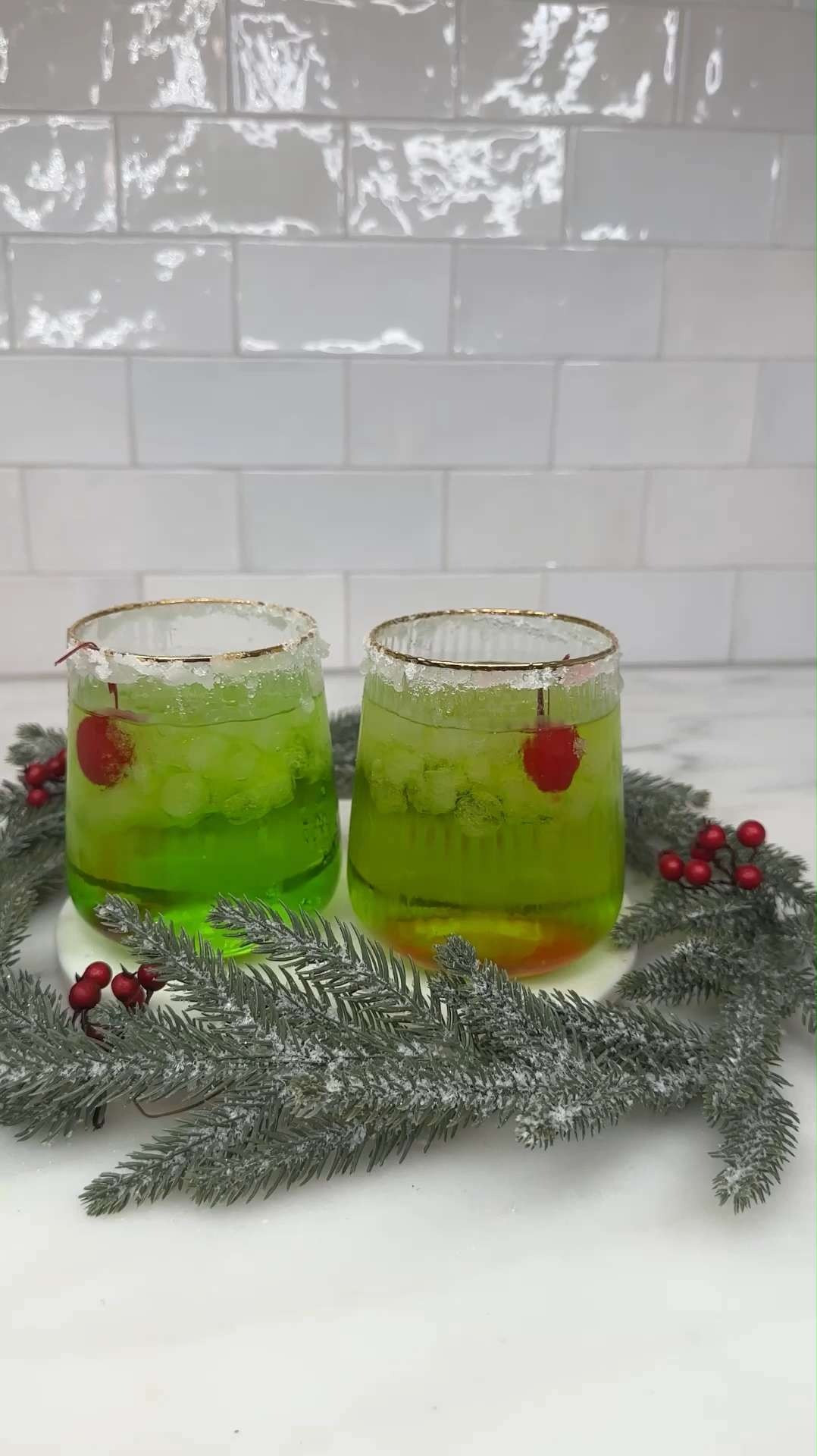 Such a tasty drink for your holiday hosting. 

#holidaydrink #holidayhosting 

 #LTKHoliday #LTKfoodie #LTKSeasonal
