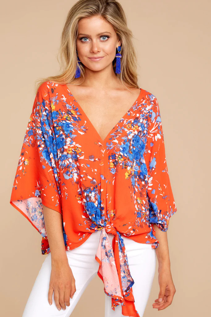 Put A Knot In It Red And Blue Floral Print Tie Top | Red Dress 