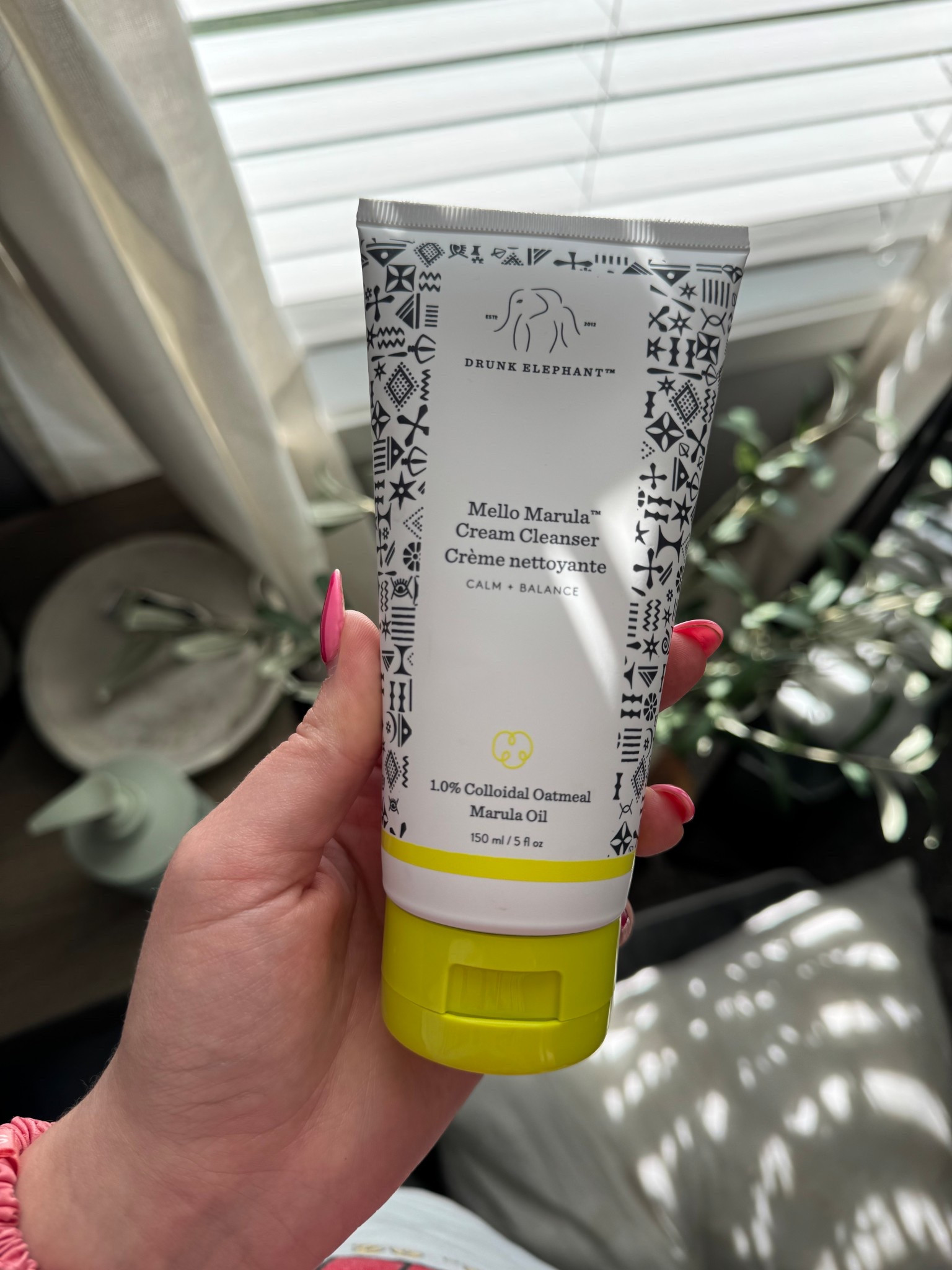 This has been my go to gentle cleanser recently! #skincare #cleanser #drunkelephant 