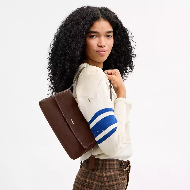 Chelsea Shoulder Bag 26 | Coach (US)