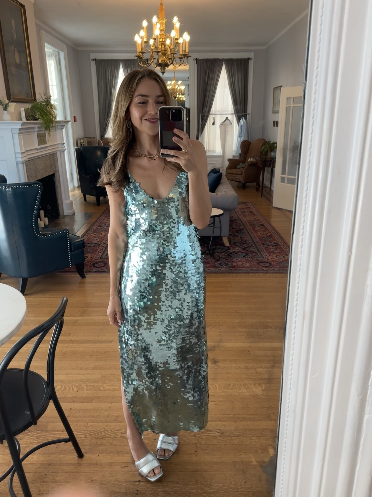 Sequin dress for a disco themed party 💁🏻‍♀️