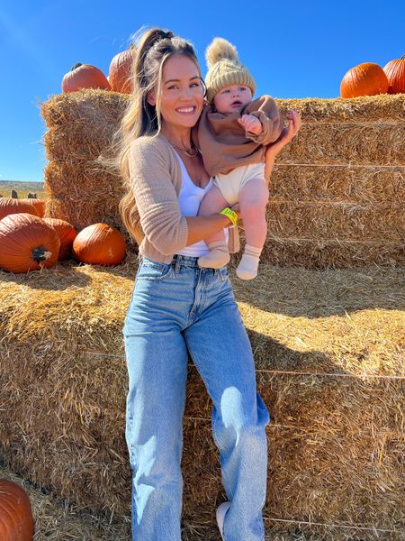 Pumpkin patch outfit ❤️ size 25 in jeans 