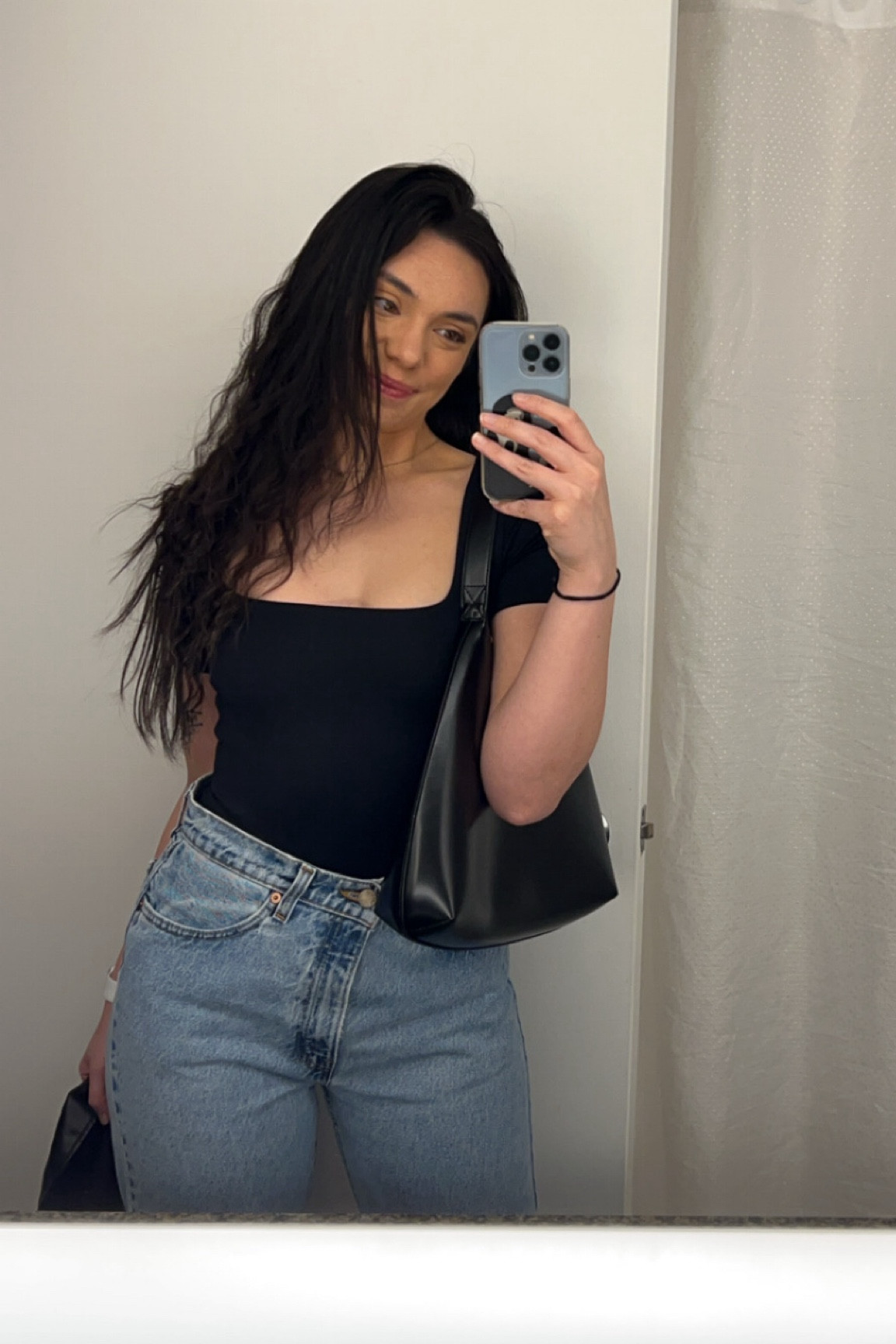 little gno fit🖤

#LTKStyleTip #LTKGiftGuide #LTKParties