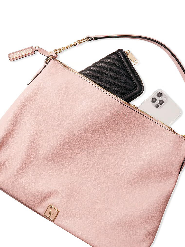 Victoria Curve Bag | Victoria's Secret (US / CA )