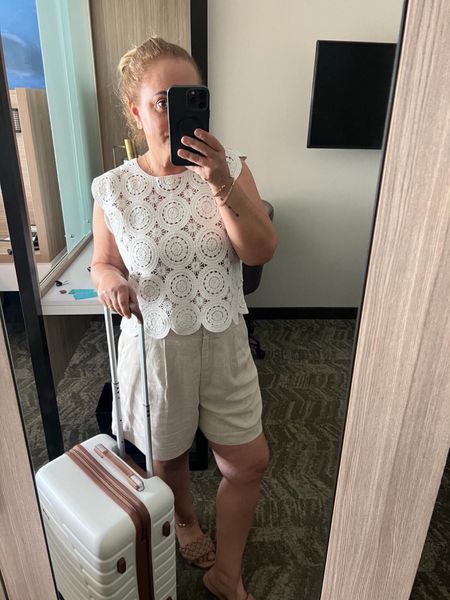 Casual and comfortable outfit. Perfect for travel vacation. 
I love my luggage from Amazon, good quality and under $100. 



#LTKtravel #LTKstyletip #LTKfindsunder100