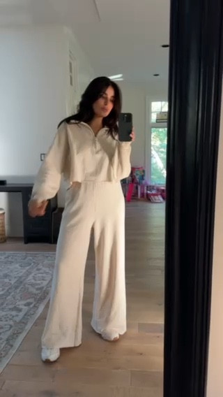 Just got this comfy loungewear set from Aerie

#LTKstyletip #LTKGiftGuide #LTKtravel