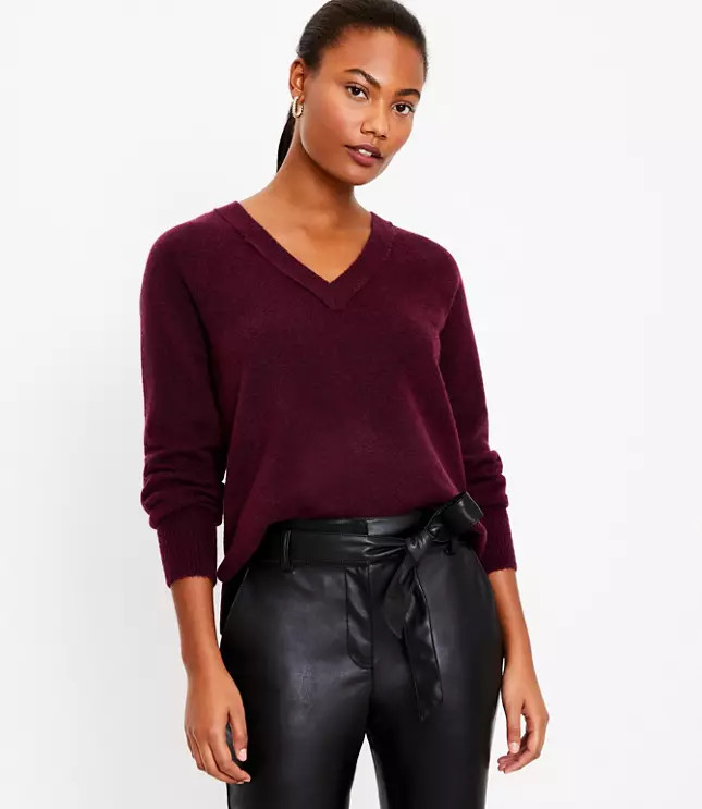 Relaxed V-Neck Sweater | LOFT