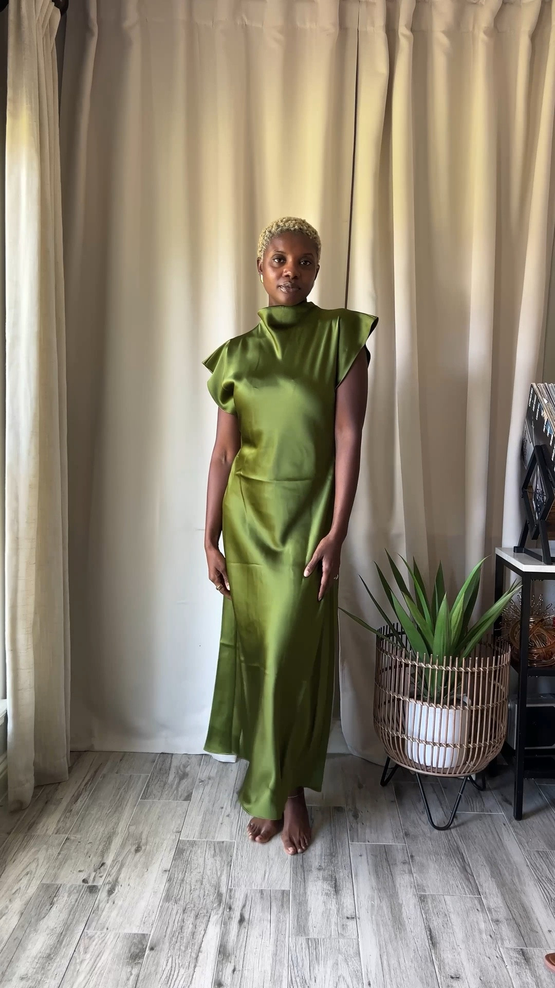 Italy try on! I’m going to be in Italy for 2 weeks and this is what I’ve tried on so far that I’m thinking about packing! Lots of flowy dresses, sheer tops, loose pants and matching sets.

#LTKgrwm #LTKootd #LTKdayinmylife
