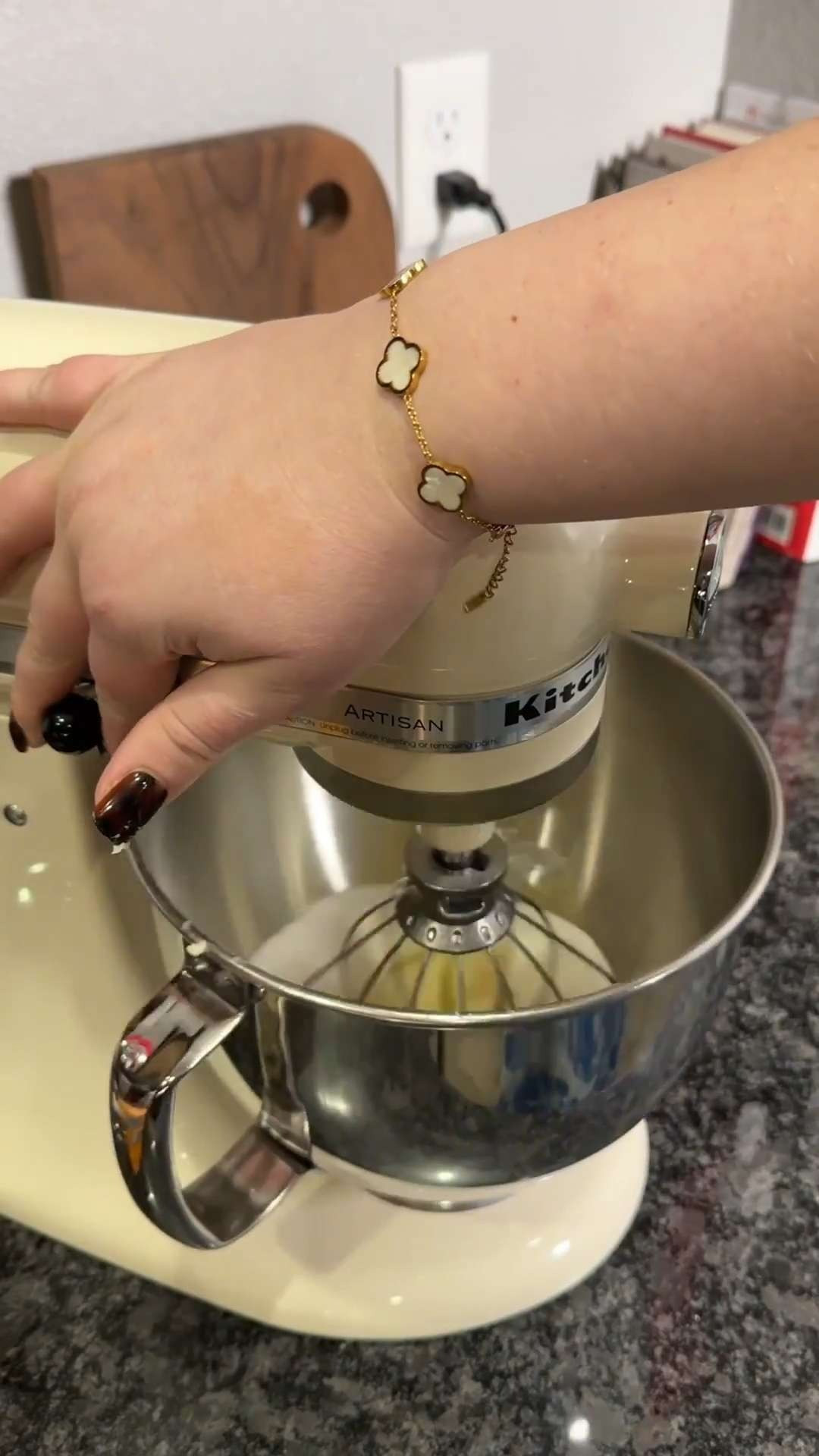 🥣 A stand mixer on an amazing deal

 

 #LTKmomlife #LTKfoodie #LTKHome