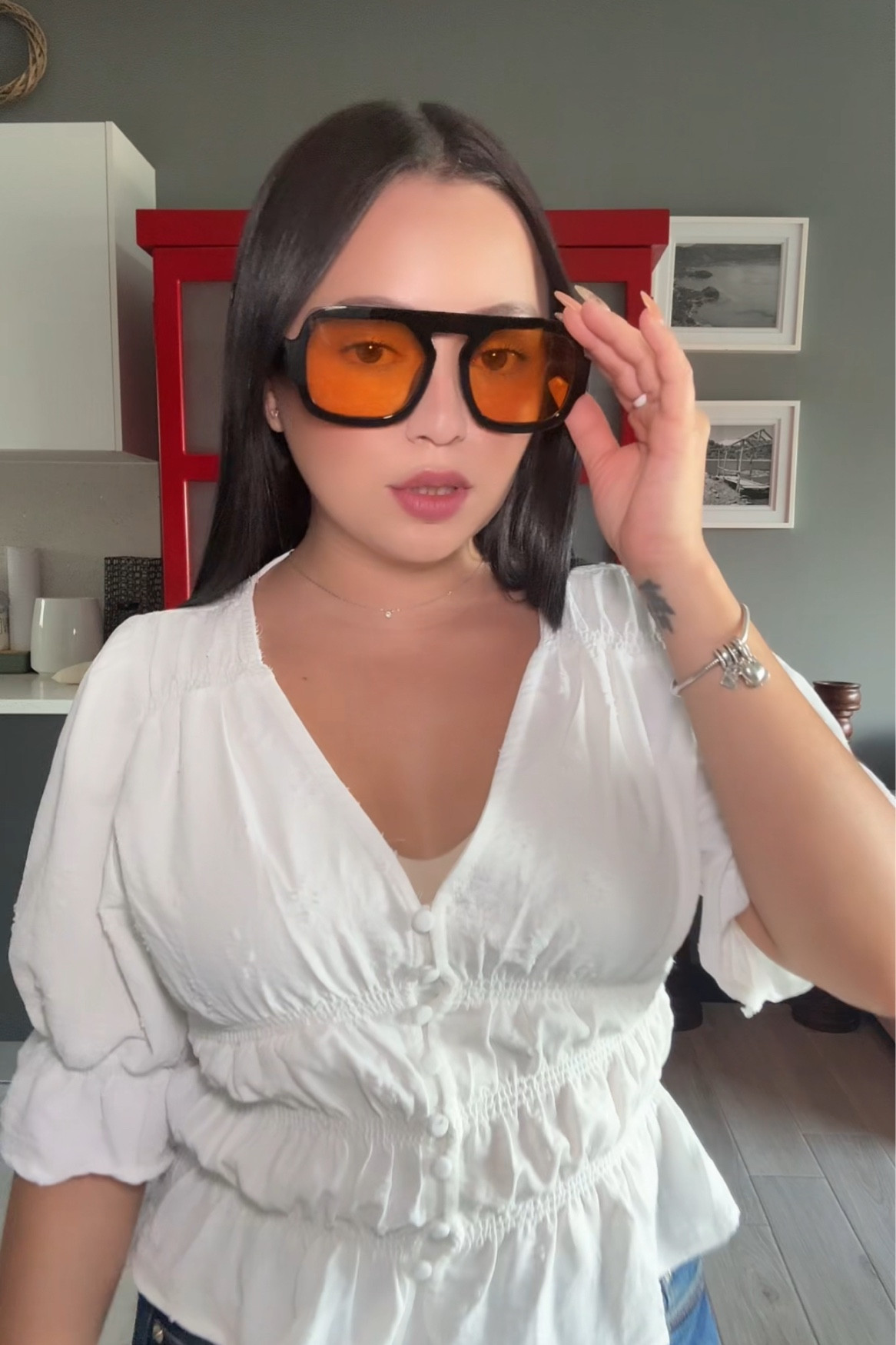 Trending square aviator sunglasses #sunglasses #sunglassesfashion #fashion 

#LTKActive #LTKStyleTip #LTKFitness