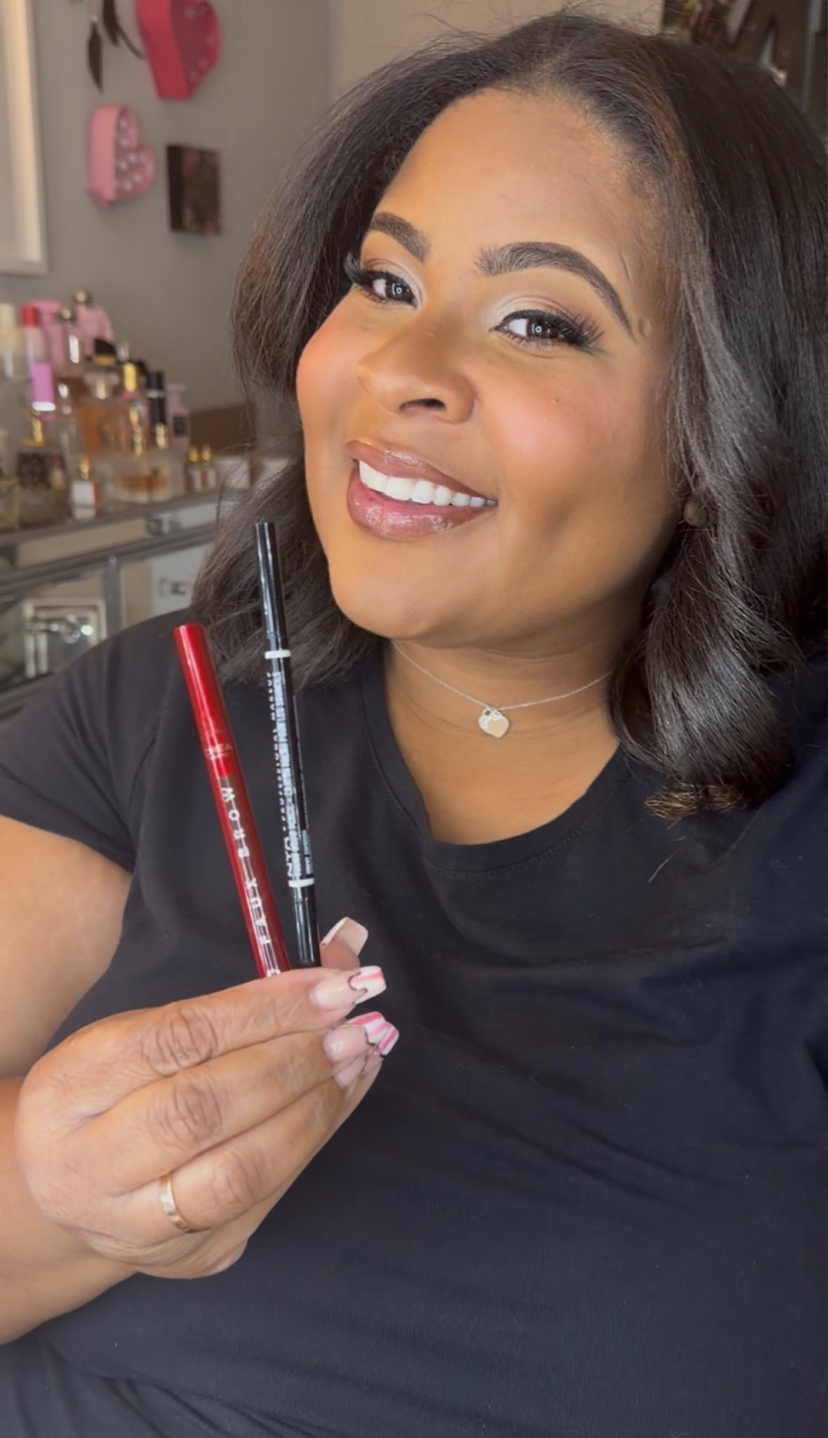 Brows.. the real MVP of the face! For Day 2 of #29DaysOfBeauty, I’m spilling all my brow secrets! This is probably my #1 requested tutorial so I hope I covered it all! 

For me, I’m going with a snatched brow every single time without fail so Let’s talk brows, thick, natural, snatched, soft… what’s your vibe? 
