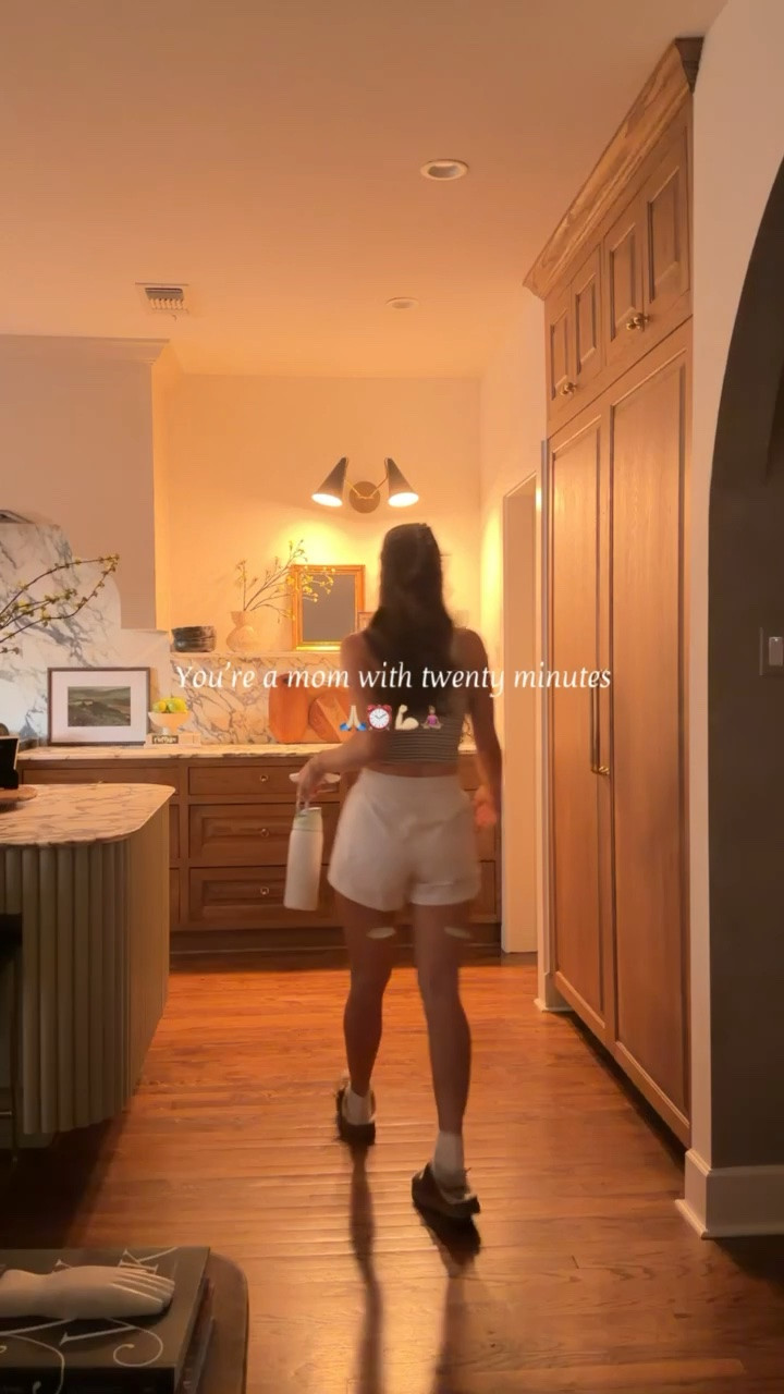 WORKOUT VLOG ✨
My whole outfit is on sale now & up to 40% off sitewide @abercrombie 

code: ALOPROFILE25 for Sculpt Society
code: LAURENR5 for MWH meditations

#LTKSaleAlert #LTKmomlife #LTKvlog
