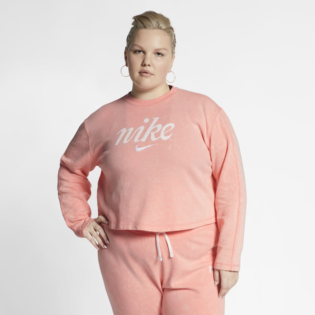 Nike Sportswear Womenâs Cropped Crew (Plus Size) (Bleached Coral) - Clearance Sale | Nike (US)