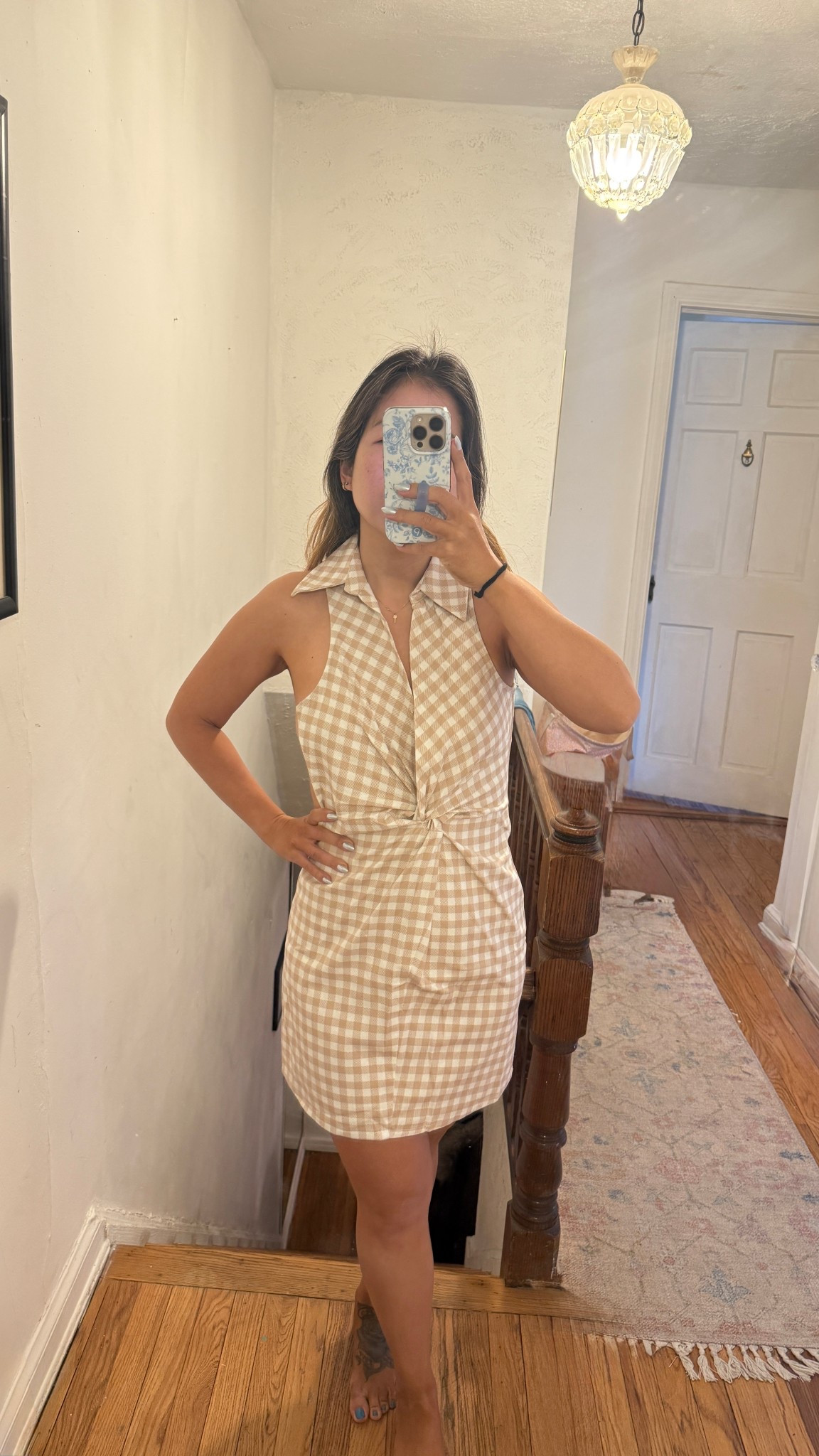 Gingham dress
Size up one. Wearing size small
Pro tip
No stretch


#LTKFestival #LTKgrwm #LTKTravel