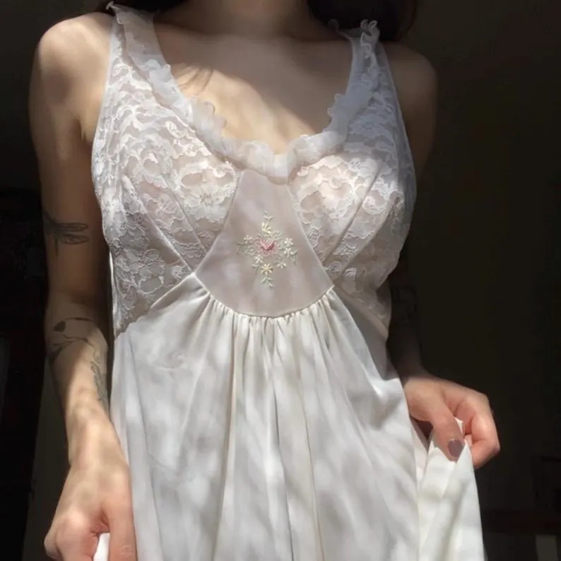 Vintage 1970s Slip Dress, White Floor Length With Lace and Floral Details - Etsy | Etsy (US)