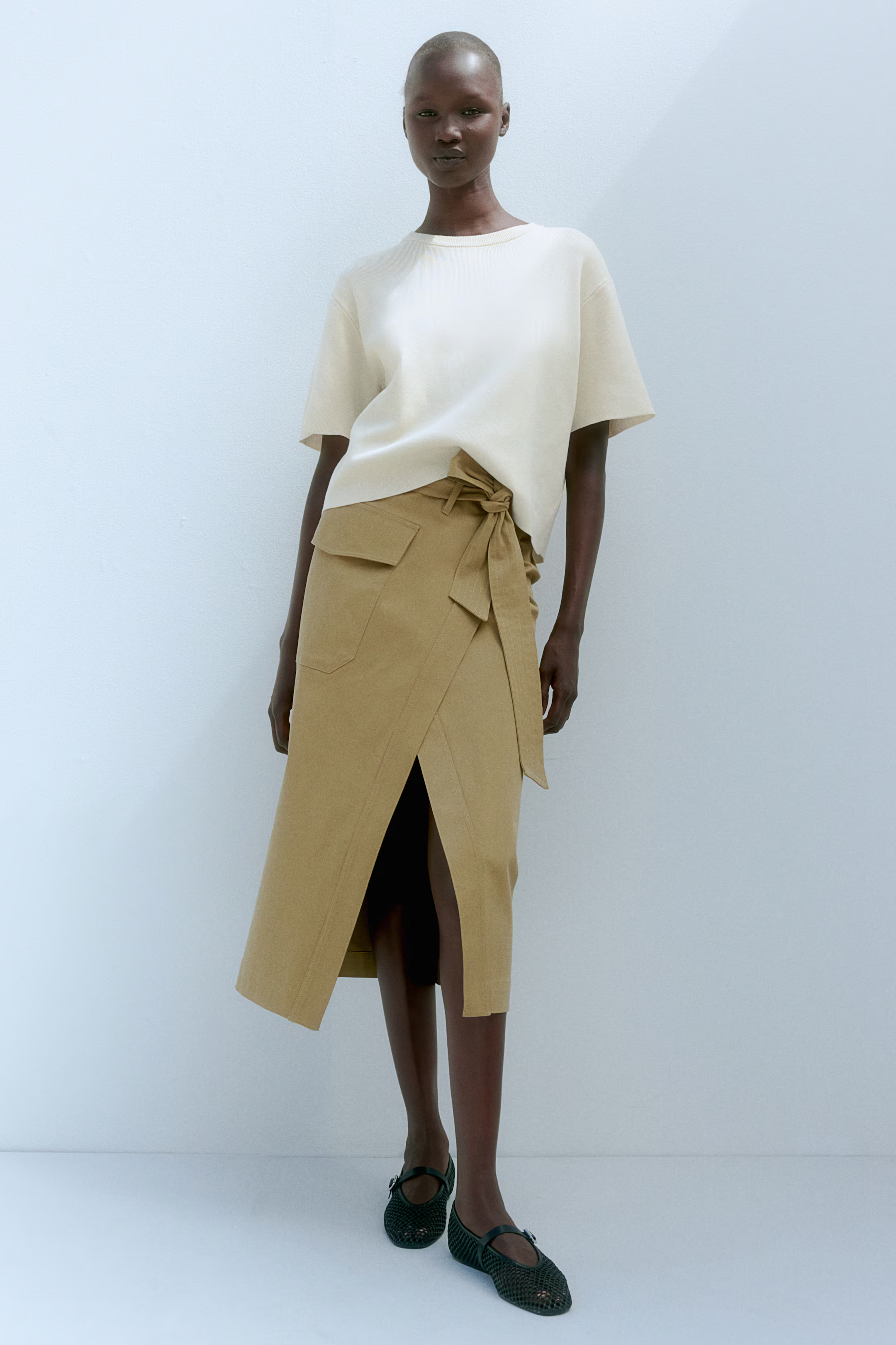 Fine-knit top | H&M (UK, MY, IN, SG, PH, TW, HK)