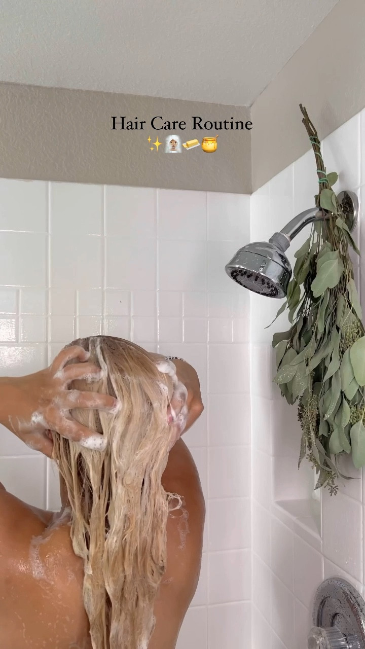 Hair care routine ✨🧈🍯🧖🏽‍♀️

#LTKGiftGuide #LTKbeauty