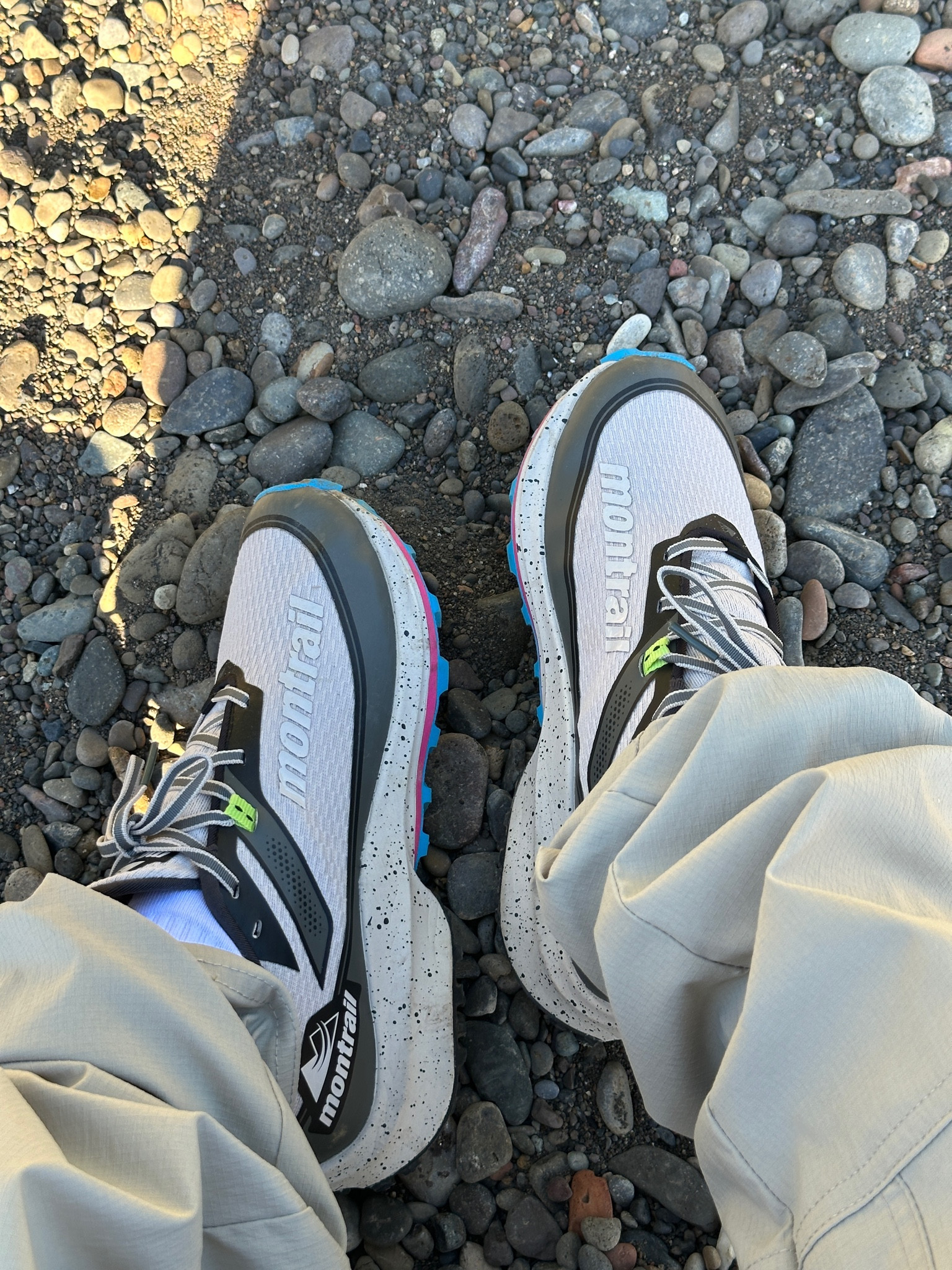 My favorite light hiking/trail shoes with a pop of color 🩷🩵

#LTKShoeCrush #LTKActive #LTKTravel