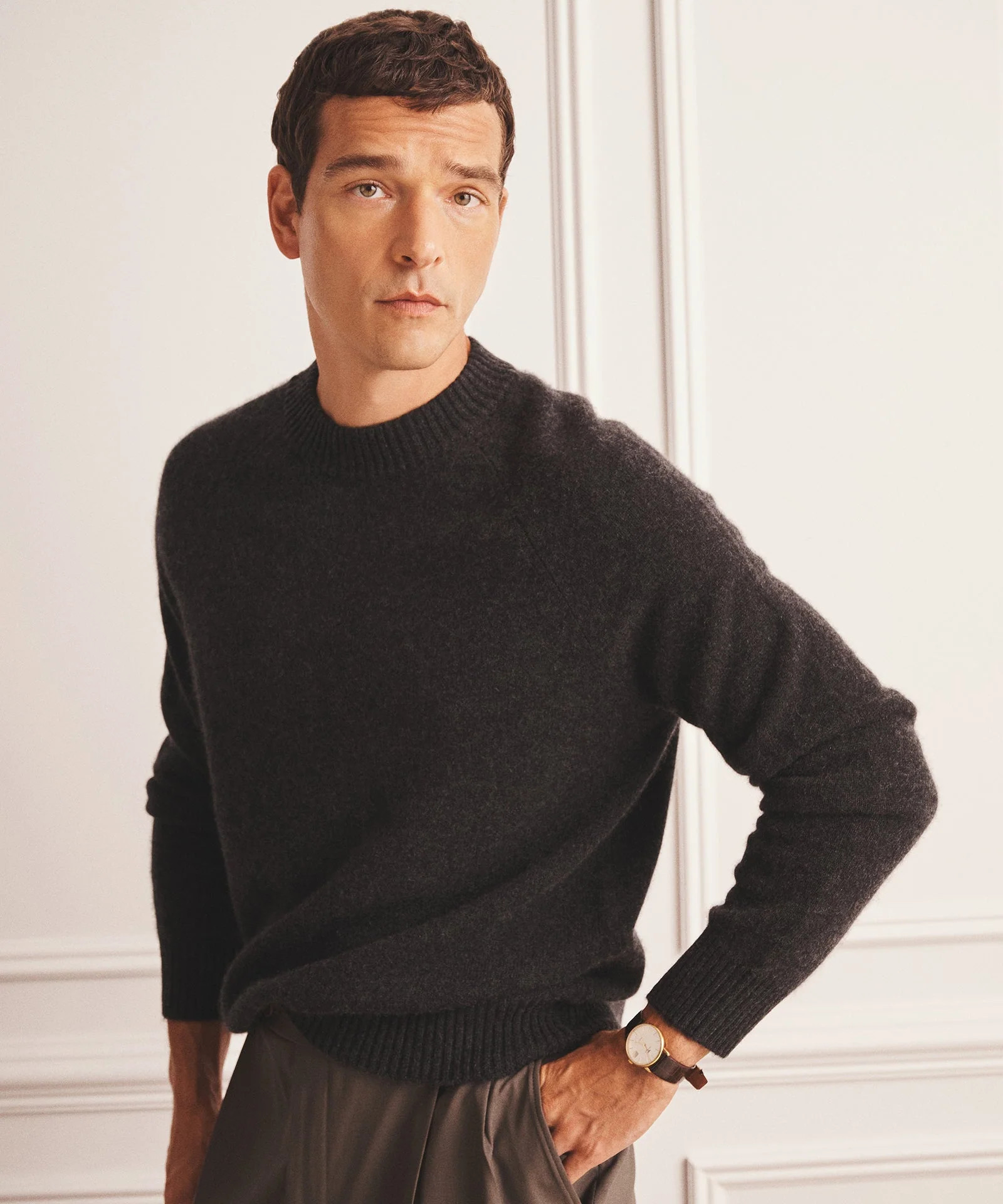 Luxe Cashmere Raglan Crewneck | NAADAM