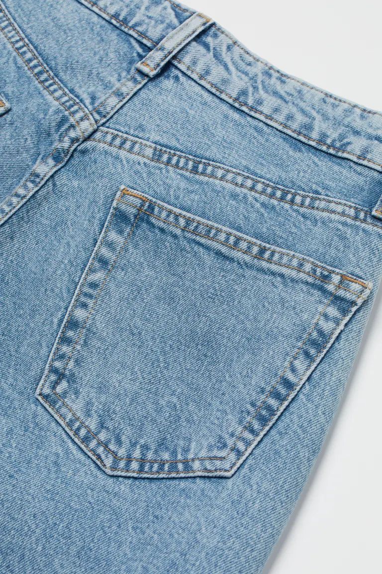Straight High Jeans | H&M (DE, AT, CH, DK, NL, NO, FI)