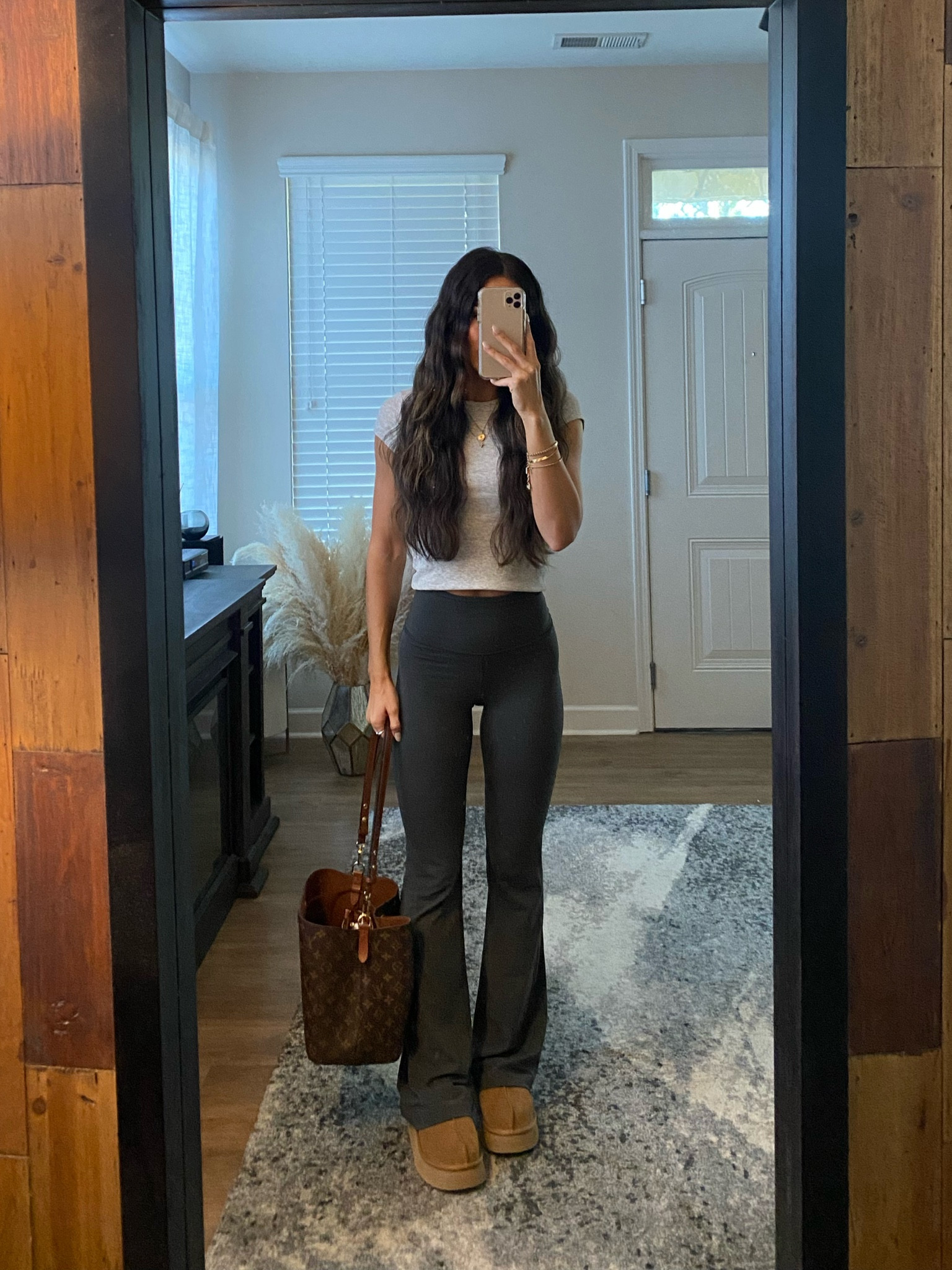 Xs in tee 4 in pants 