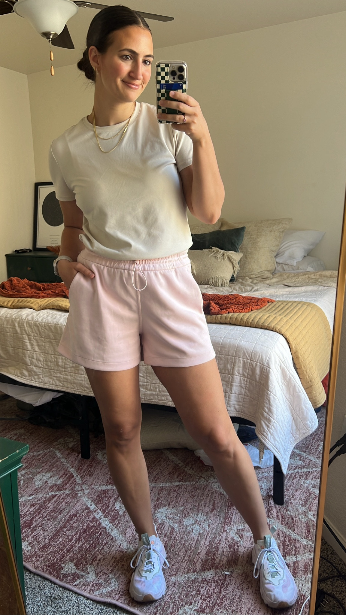 Mom Uniform✌️

#LTKfindsunder100 #LTKActive