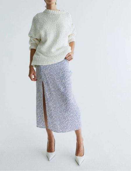 Blue and white floral midi skirt 

#LTKstyletip #LTKSeasonal #LTKfindsunder50
