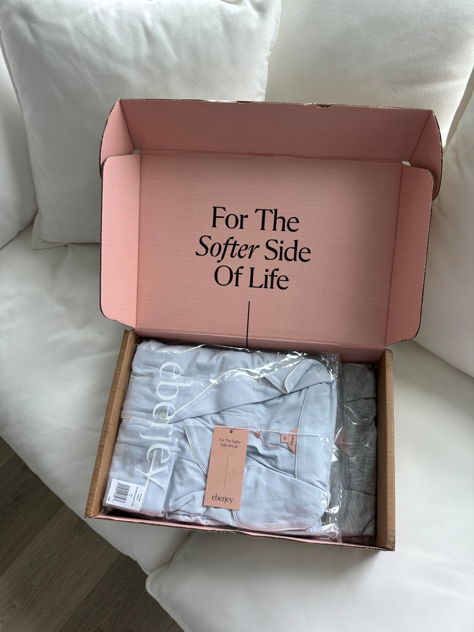 My favorite pjs are 25% off right now!! 🩵 #blackfriday #blackfridaysale #eberjey #pjs #pajamas

#LTKselfcare #LTKmomlife #LTKmorningroutine