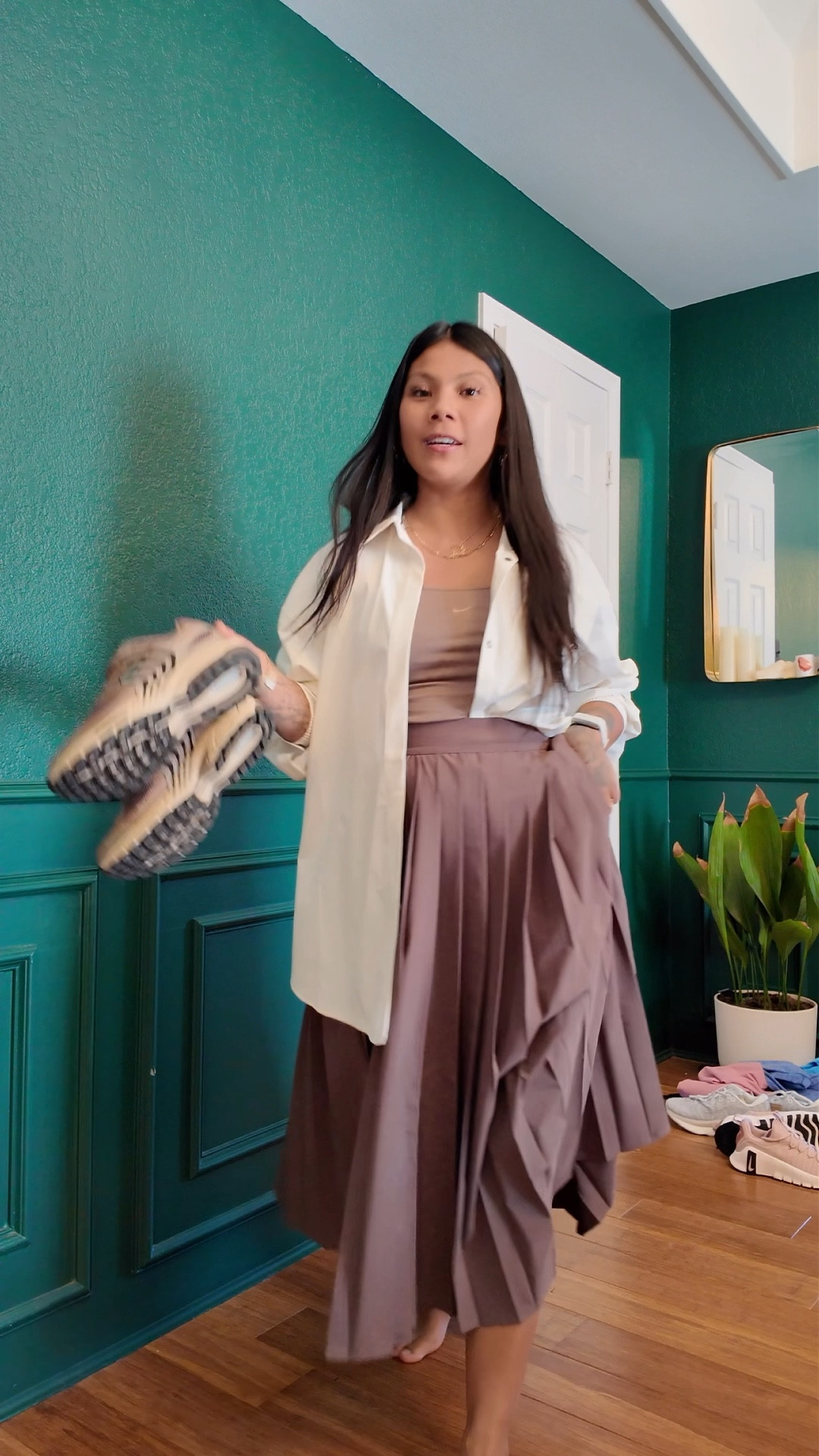 I loveeee this color way combo of the 24.7 collection 🤩