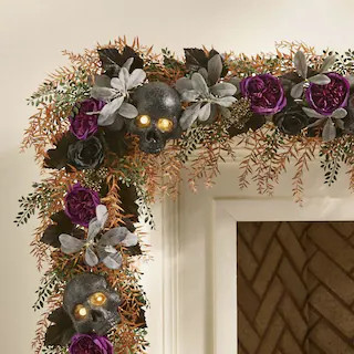 Halloween Romance Garland | Grandin Road
