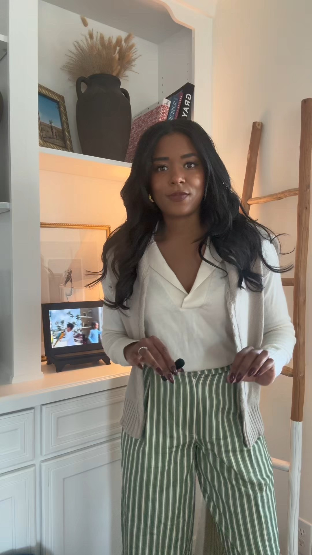 AURA Frame, holiday gift guide, Christmas gift ideas, holiday gifts for family, meaningful gifts, unique gifts, family keepsakes, gifts for her, gifs for him, season of giving, chic home decor

#LTKHome #LTKSeasonal #LTKGiftGuide