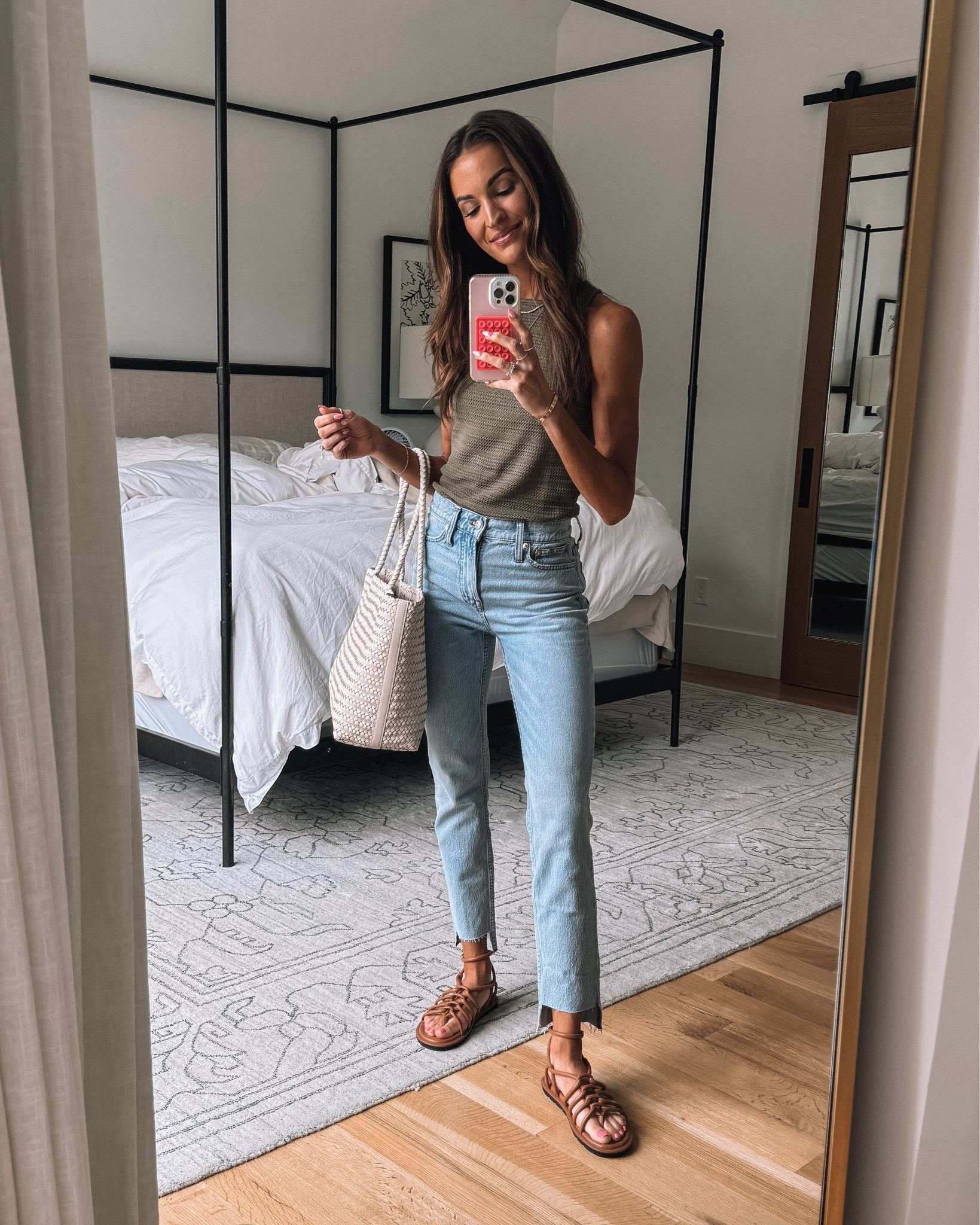 obsessed with these madewell jeans! last day to get 20% off 
