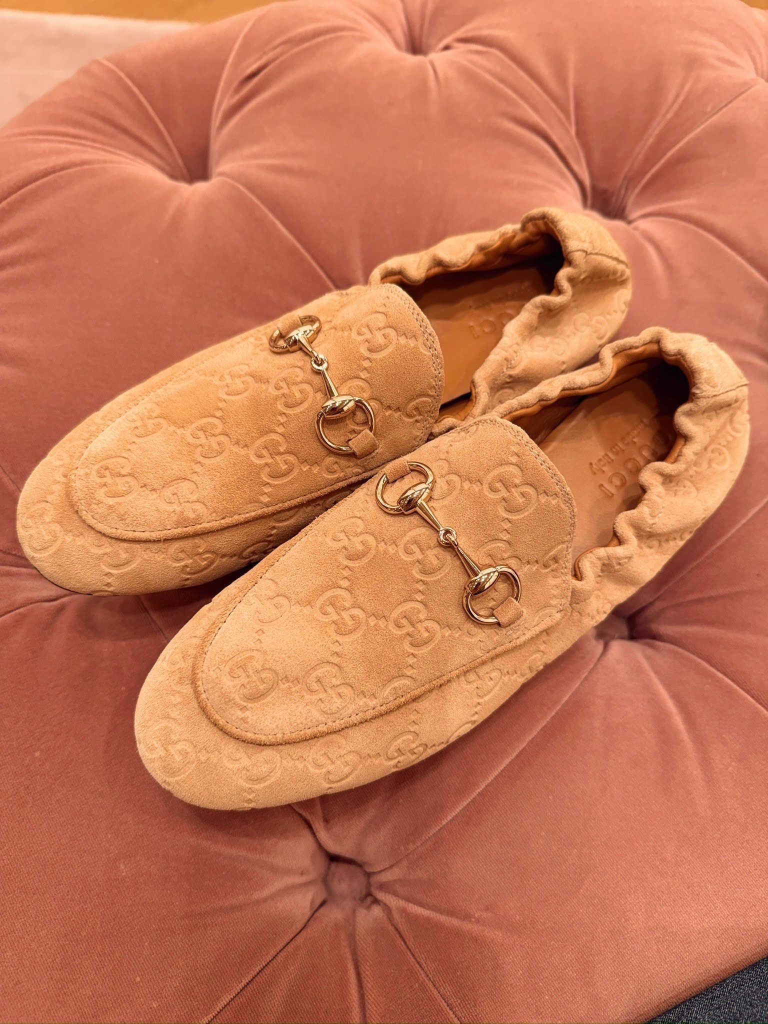 The most comfortable Gucci shoes I have ever tried on!! I would say go 1/2 a size up! I got the 36.5 🤍

New arrivals, shoe crush, watchnow, spring fashion, Amanda west, almostreadyblog


#liketkit #LTKSeasonal #LTKootd #LTKWorkwear