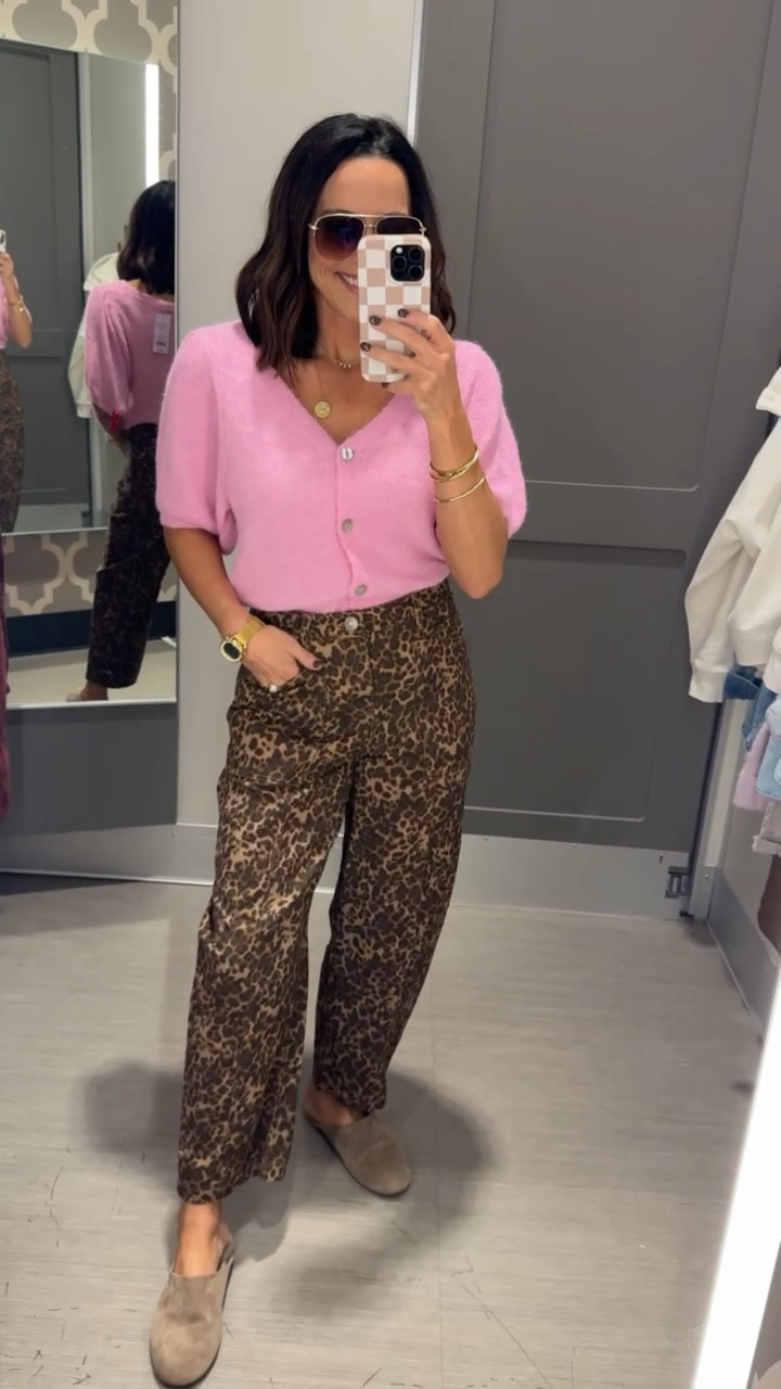 Resharing this look y’all have been obsessing over!!
Leopard print pants can be styled with soooo much, and in this case I paired them with this super soft and cute button front cardigan 💜

Leopard print pants, elevated casual, women’s cardigan, fall fashion, Target style, VintagePickin



#LTKSeasonal #LTKFindsUnder50 #LTKStyleTip