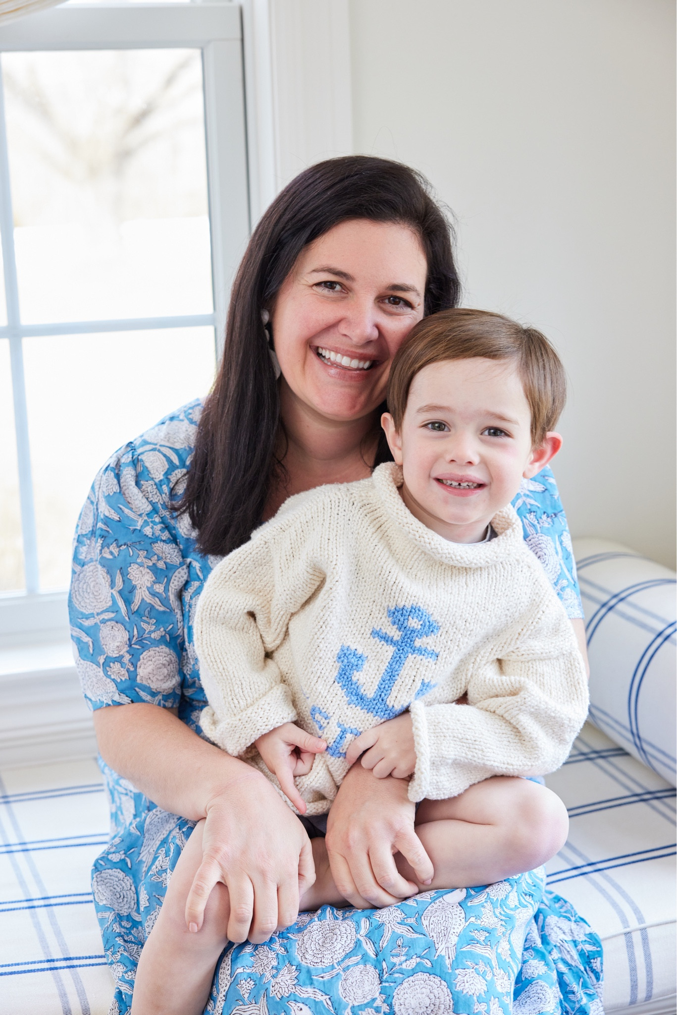 It's Friday

Popping on to say hi & share some Spring dresses. This 1st one is one of the styles my pal @themonogramcorner has right now. It's so comfy! 

The next slide is a few spring favorites (all $100 or less). Enjoy the weekend 

Photo credit: @juliadags

#LTKSeasonal #LTKunder100 #LTKFind