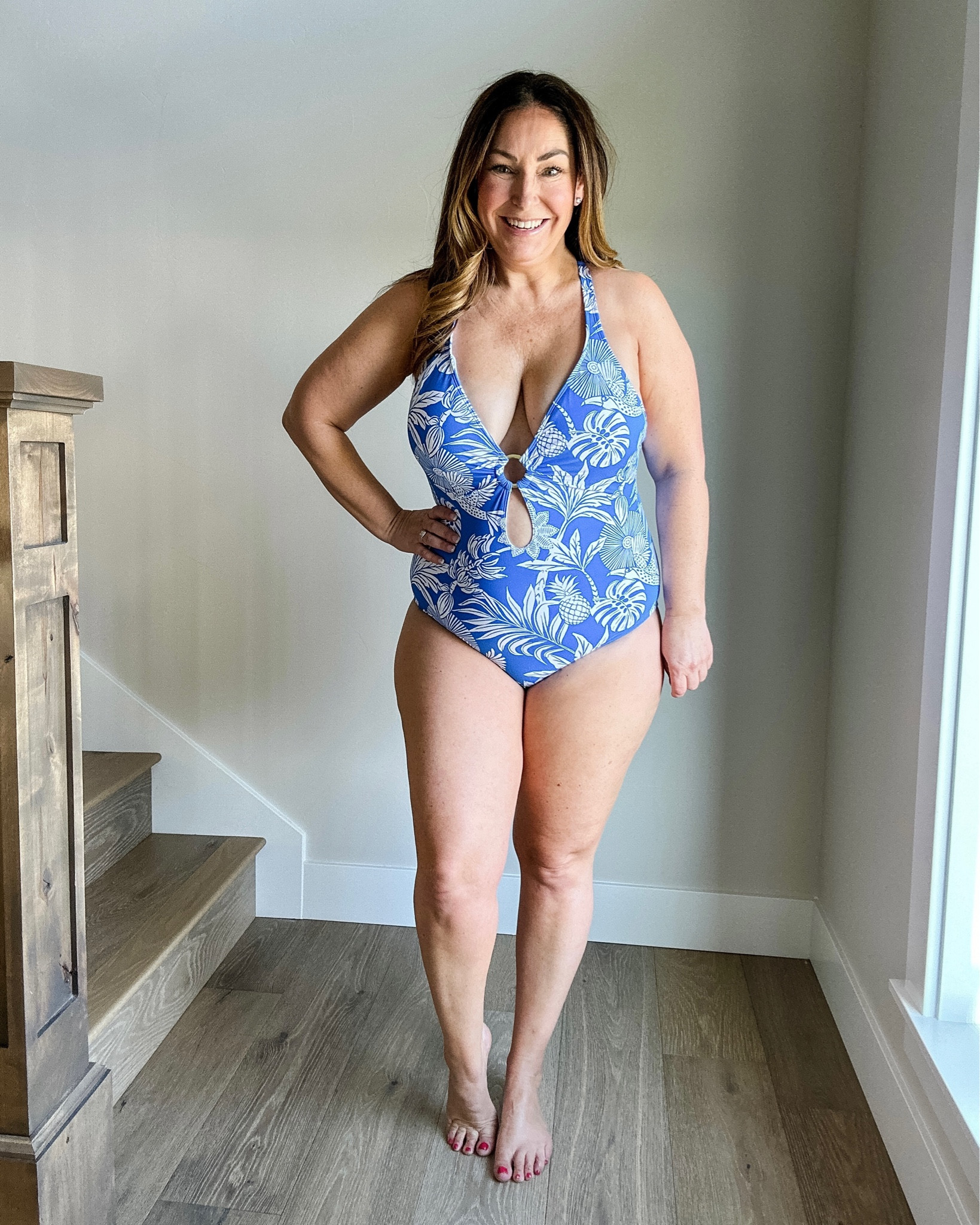 Midsize Floral Swimwear

Fit tips: tts, 12

Summer  summer outfit  swim  swimwear  midsize swimsuit  midsize fashion  Memorial Day fashion  the recruiter mom  #LTKmidsize #LTKswim

#LTKSeasonal