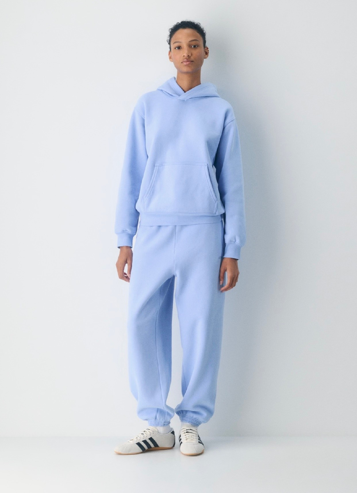 The coziest! 
I wear small in both 🖤

#LTKOver40 #LTKootd