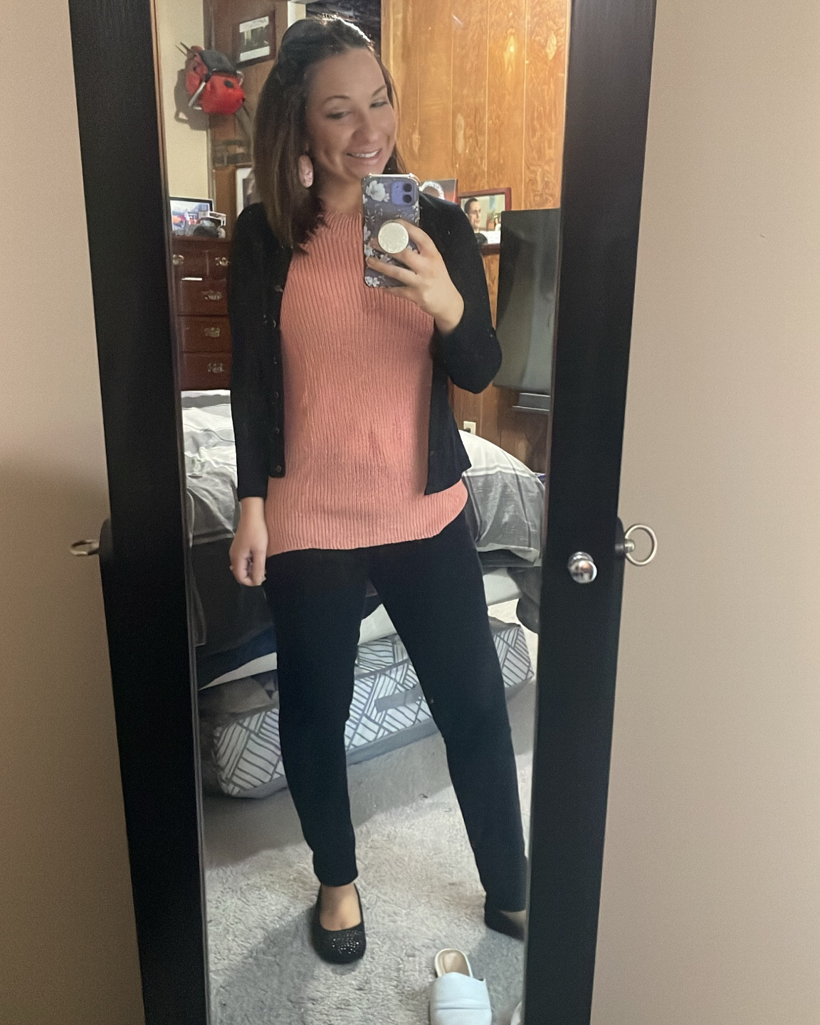 Friday work fit. This sweater tank is the best for work or play from Amazon! Must have! 


#LTKworkwear #LTKfindsunder50 #LTKCon