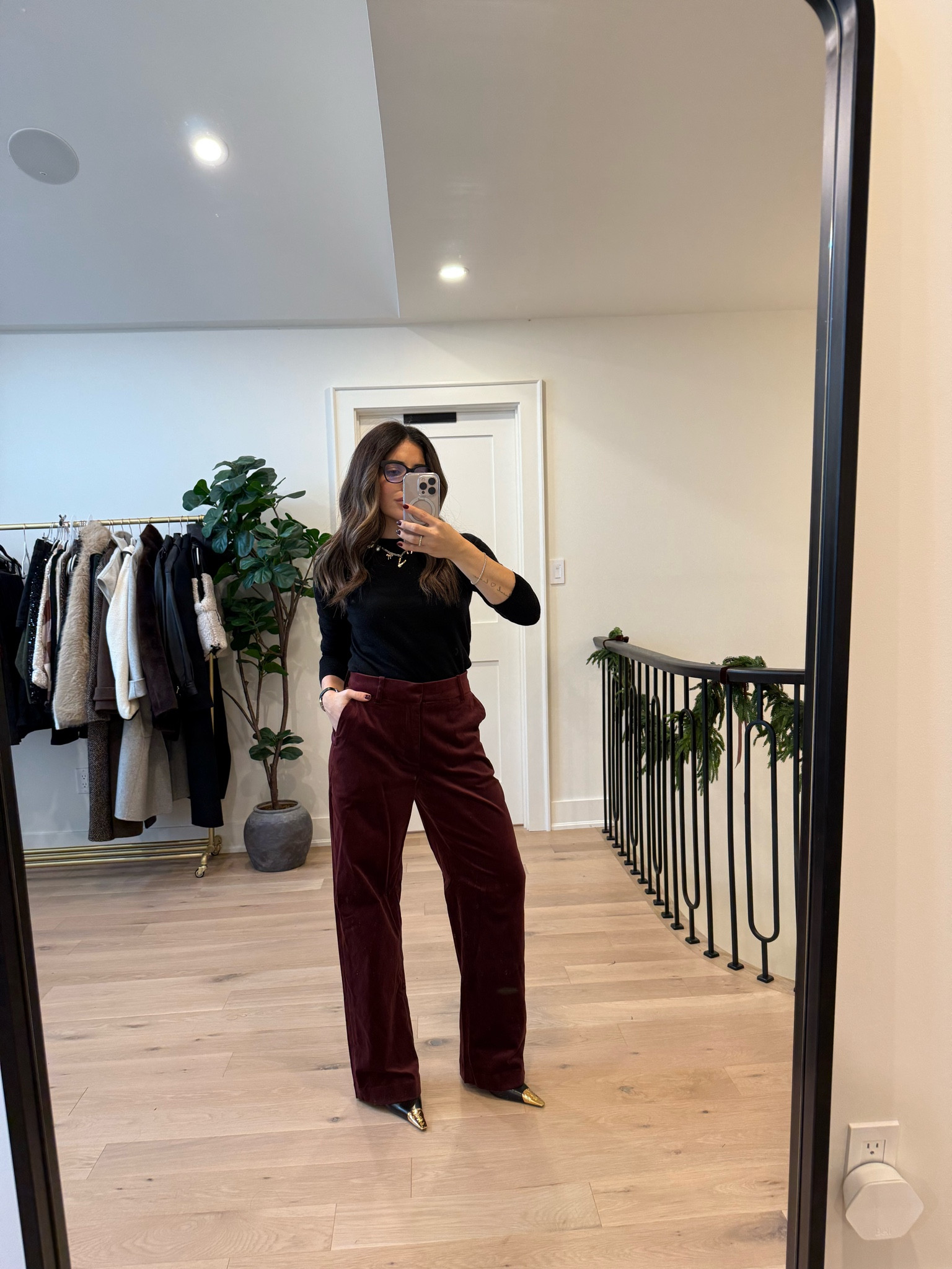 @gap is having 40% off PLUS additional 20% off with code FRIDAY!

Pants: 2 reg
Top: S

#ad #gapcanada #howyouweargap

#LTKsale #LTKstyletip #LTKcanada
