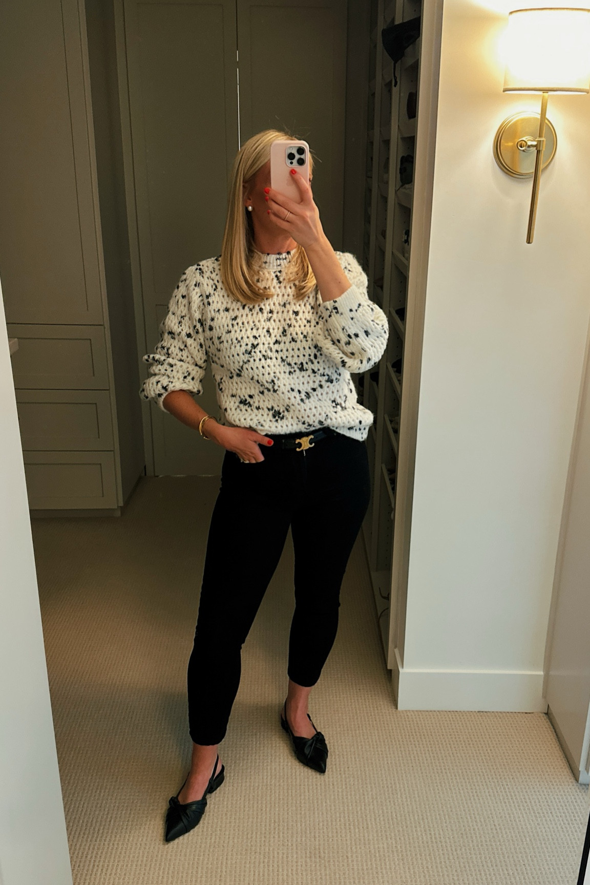 Fall sweater for $60

#LTKSeasonal