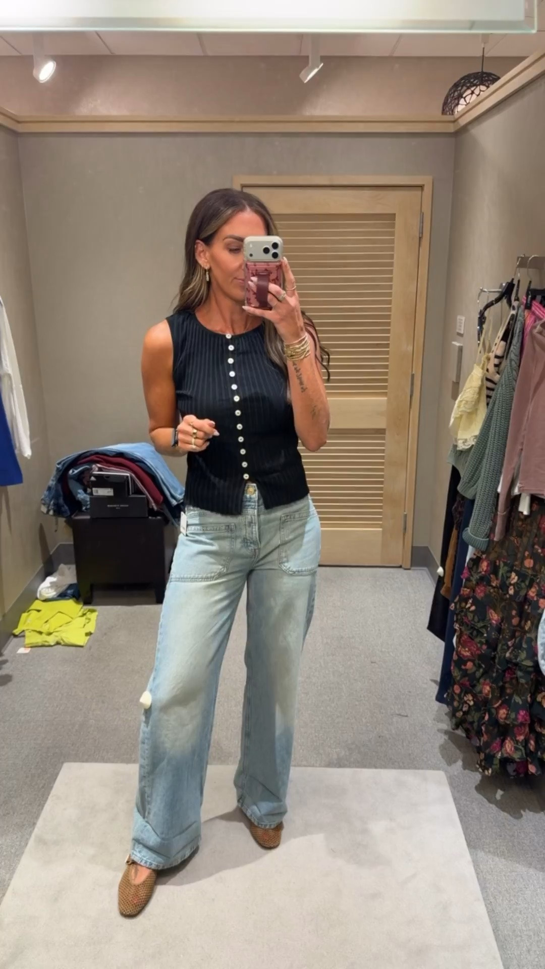 Nordstrom look on sale! Cutest Free People top and jeans! 

Top-small
Jeans-25

#LTKootd #LTKSeasonal #LTKSaleAlert