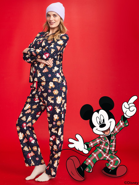 Old Navy x Disney Mickey Mouse & Friends Printed Flannel Pajama Set for Women | Old Navy (US)