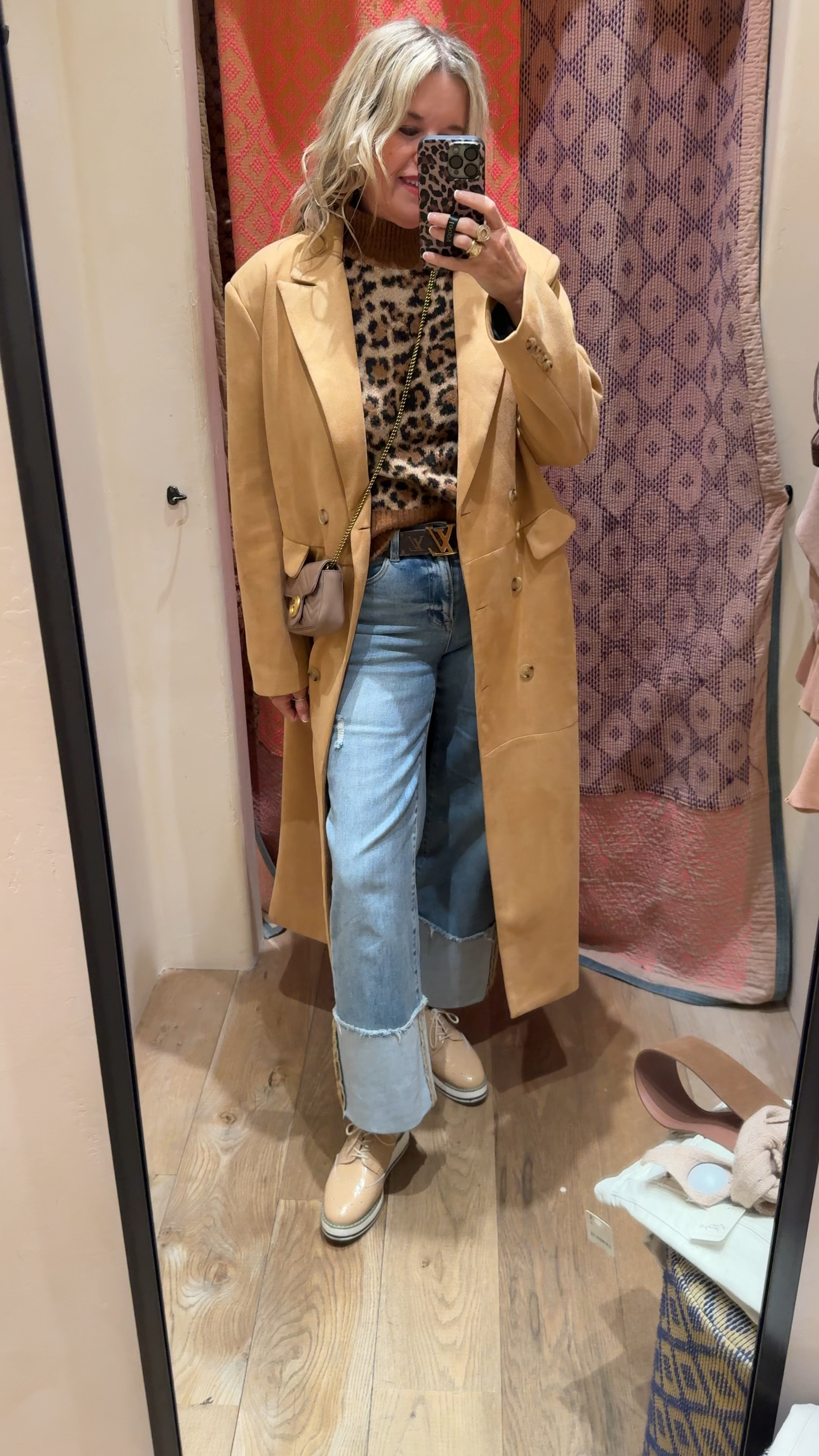 #ootd 

Neutrals, pop of leopard and fun layers✔️

Nothing like a chic Casual Friday look for Shopping, lunch with friends, that can take you I to drinks and dinner with the family✔️

-Favorite & Best selling wide leg denim with large cuff- tts by risen wear 27 under $70

-Leopard mock turtleneck sweater, super soft and light weight! On sale 50% off

-Oxford loafers- Amazon Find 
Sale, comes in several colors

-Vintage suede coat (linked similar )

-Gold $ diamond hoops
-Belt and cross body bag


#LTKStyleTip #LTKSaleAlert #LTKWatchNow