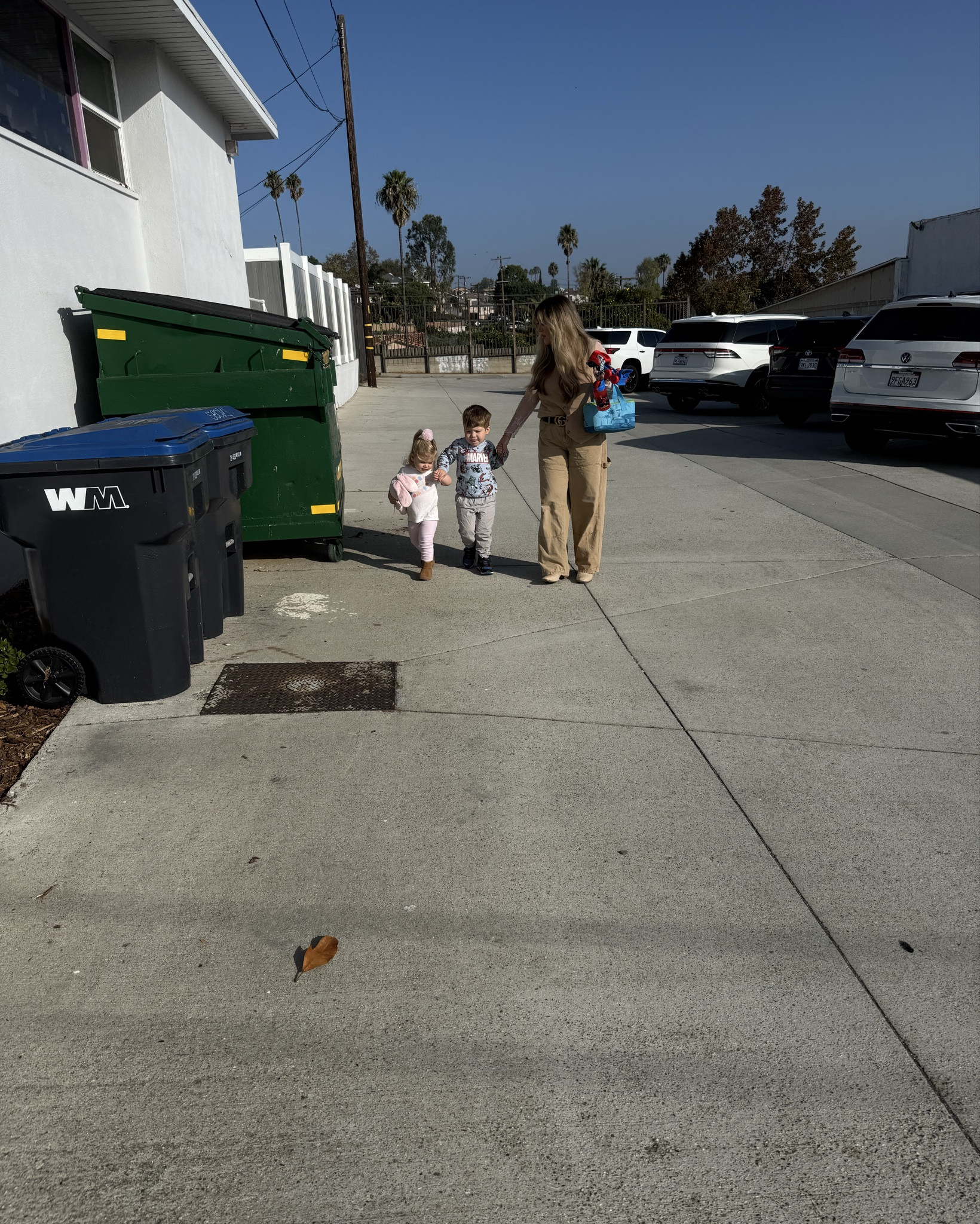 Ready for the workday and out of the house by 8:15. Dropped off my two kids this morning and helped walk my niece into school. Here’s today’s fit.

#LTKFindsUnder50 #LTKMidsize #LTKWorkwear