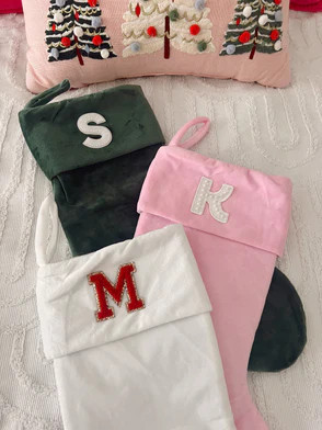 Custom Stockings | KenzKustomz