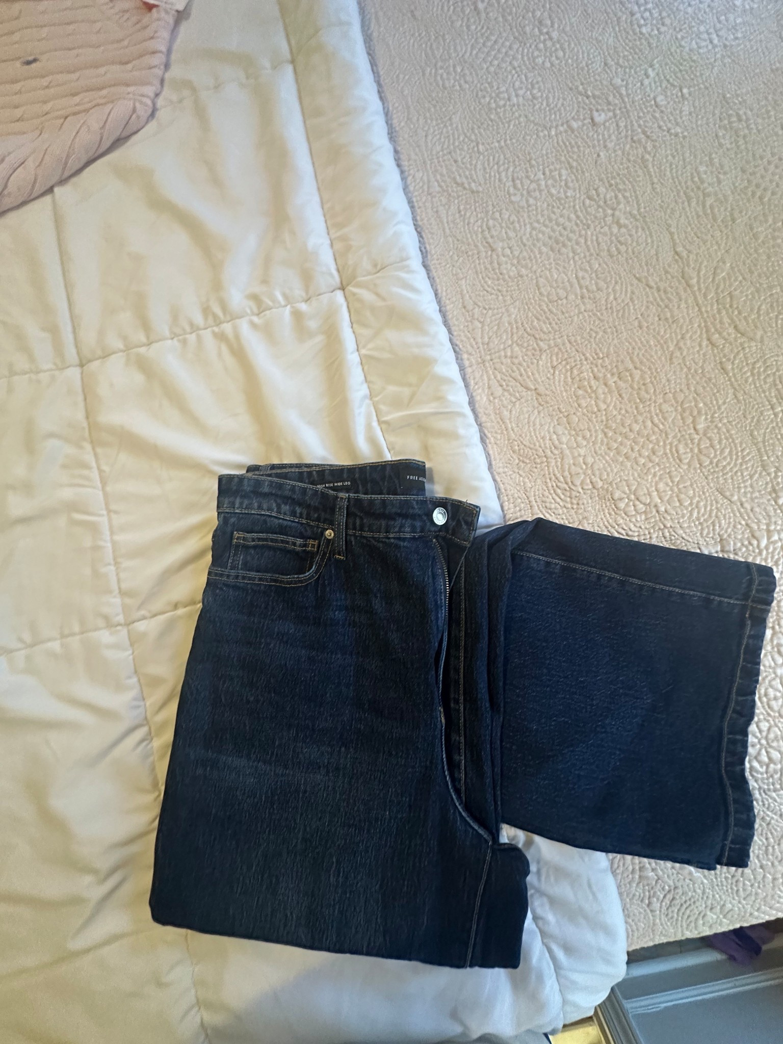 I am officially a Free Assembly convert. I picked up these wide-leg jeans from Walmart last week, and the quality is honestly mind-blowing. They have that heavy, authentic denim feel with just the right amount of structure.
Why I love them:
• The Fit: High-waisted and super flattering through the hips.
• The Wash: A classic, clean indigo that goes with everything.
• The Price: You truly cannot beat this value for sustainable denim. 👏

#WalmartFashion #FreeAssembly #DenimStyle #QuietLuxury #LTKunder50 #AffordableStyle

#LTKOver40 #LTKTall #LTKootd