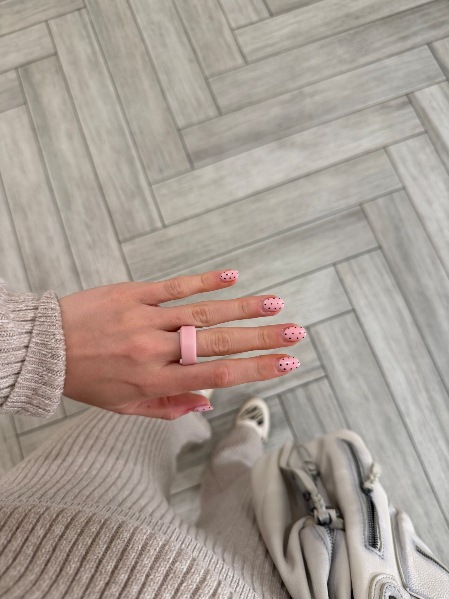 my fav nail set yet and love these Oura covers 

#LTKSeasonal #LTKootd #LTKselfcare