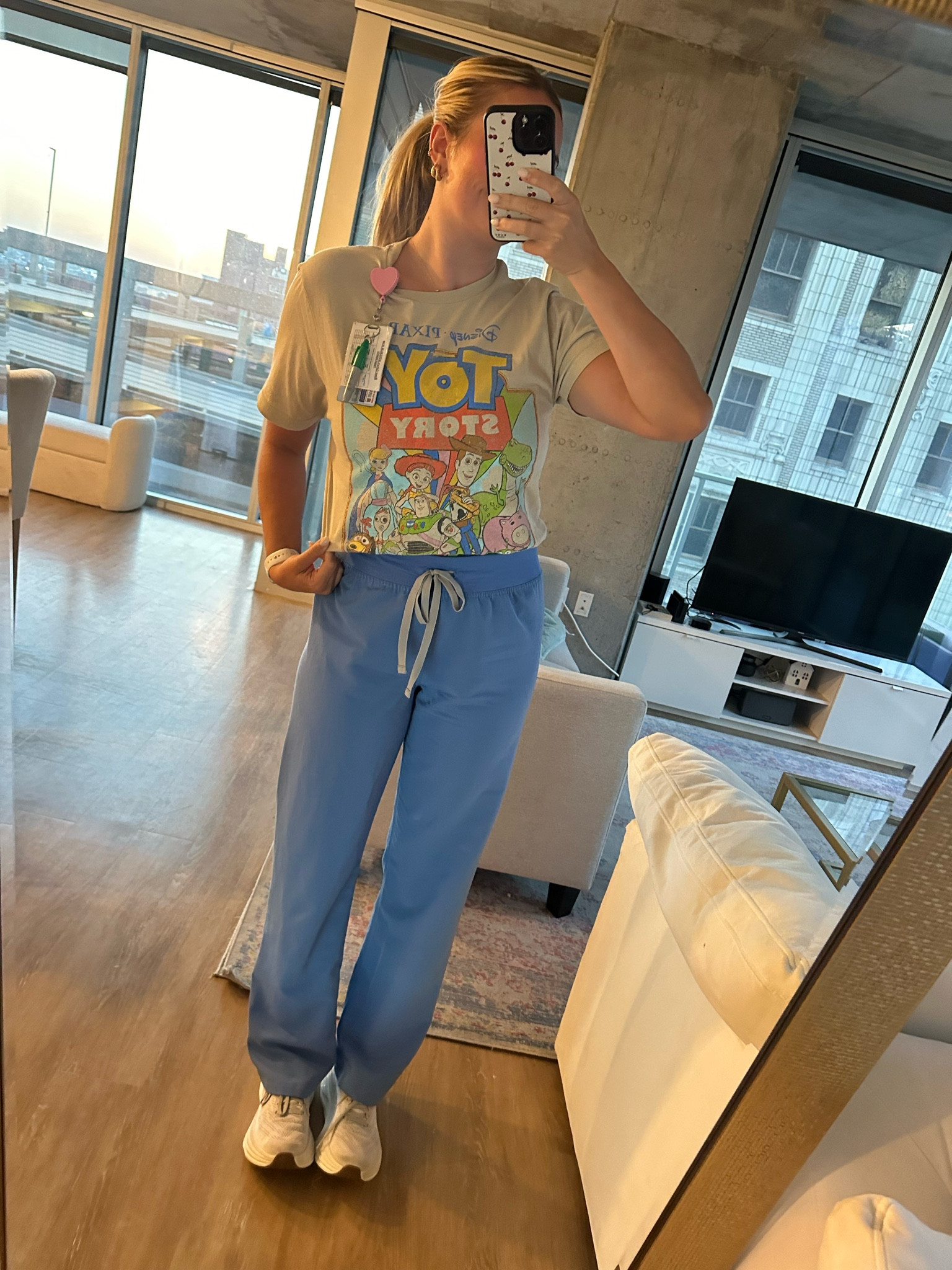 you’ve got a friend in me ootd 💛🪀🪁🧸