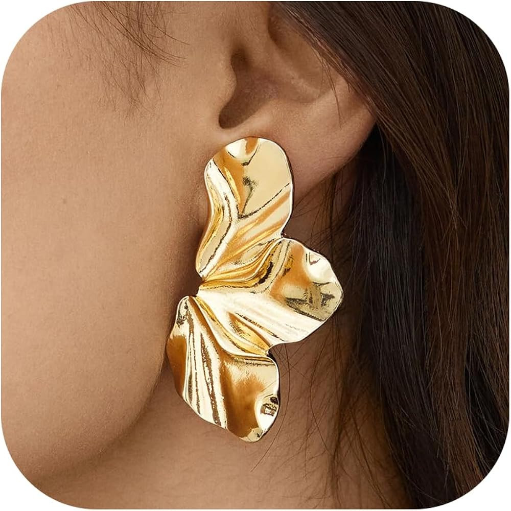 Gold Clip On Earrings for Women Trendy Non Piercing Flower Dangle Earrings Floral Earring 14K Gol... | Amazon (US)