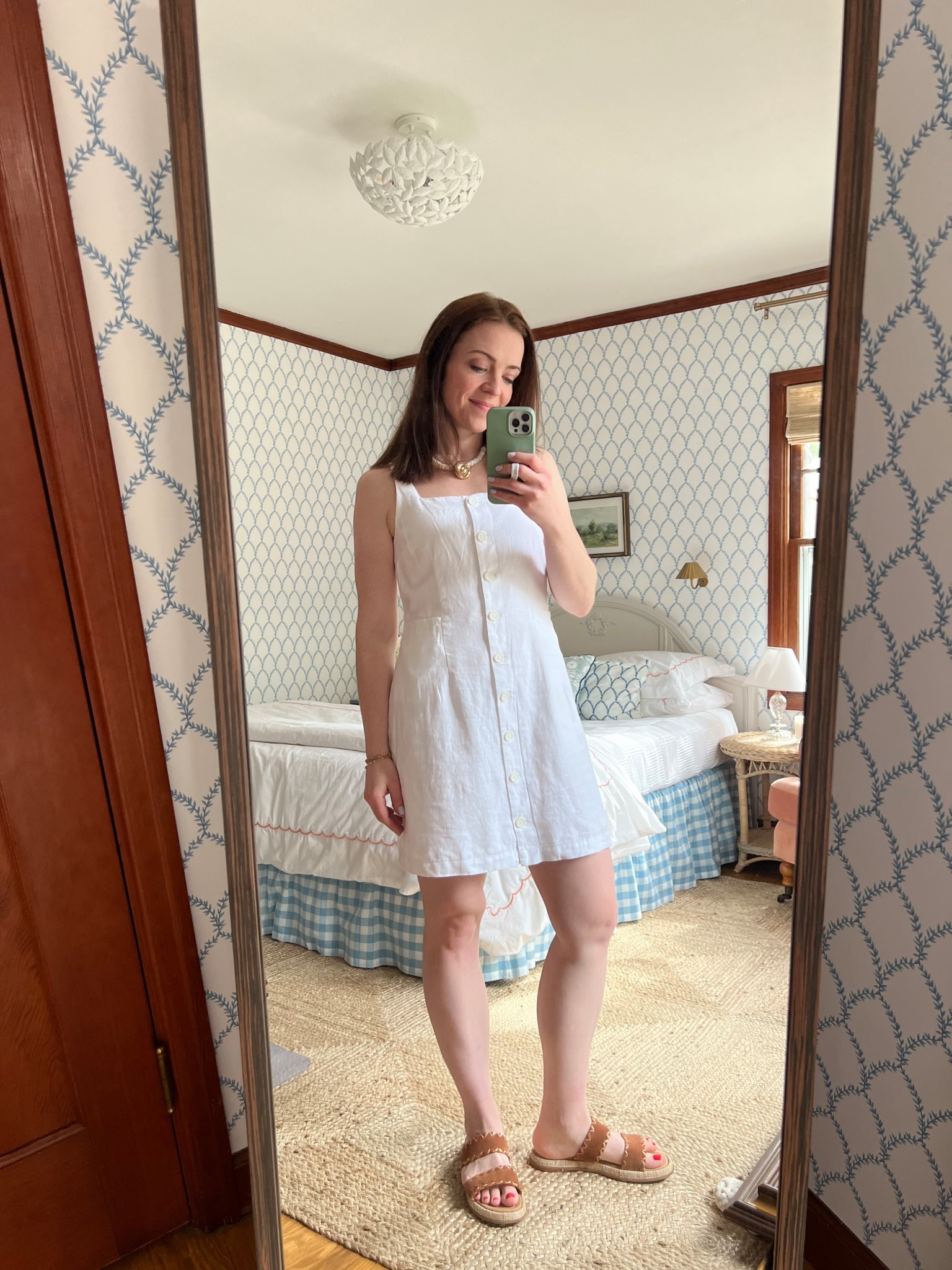 This linen sheath dress is so classic and classy, and comes in three colors! Fully lined and has pockets. Amazing price!

#LTKFindsUnder50 #LTKSeasonal